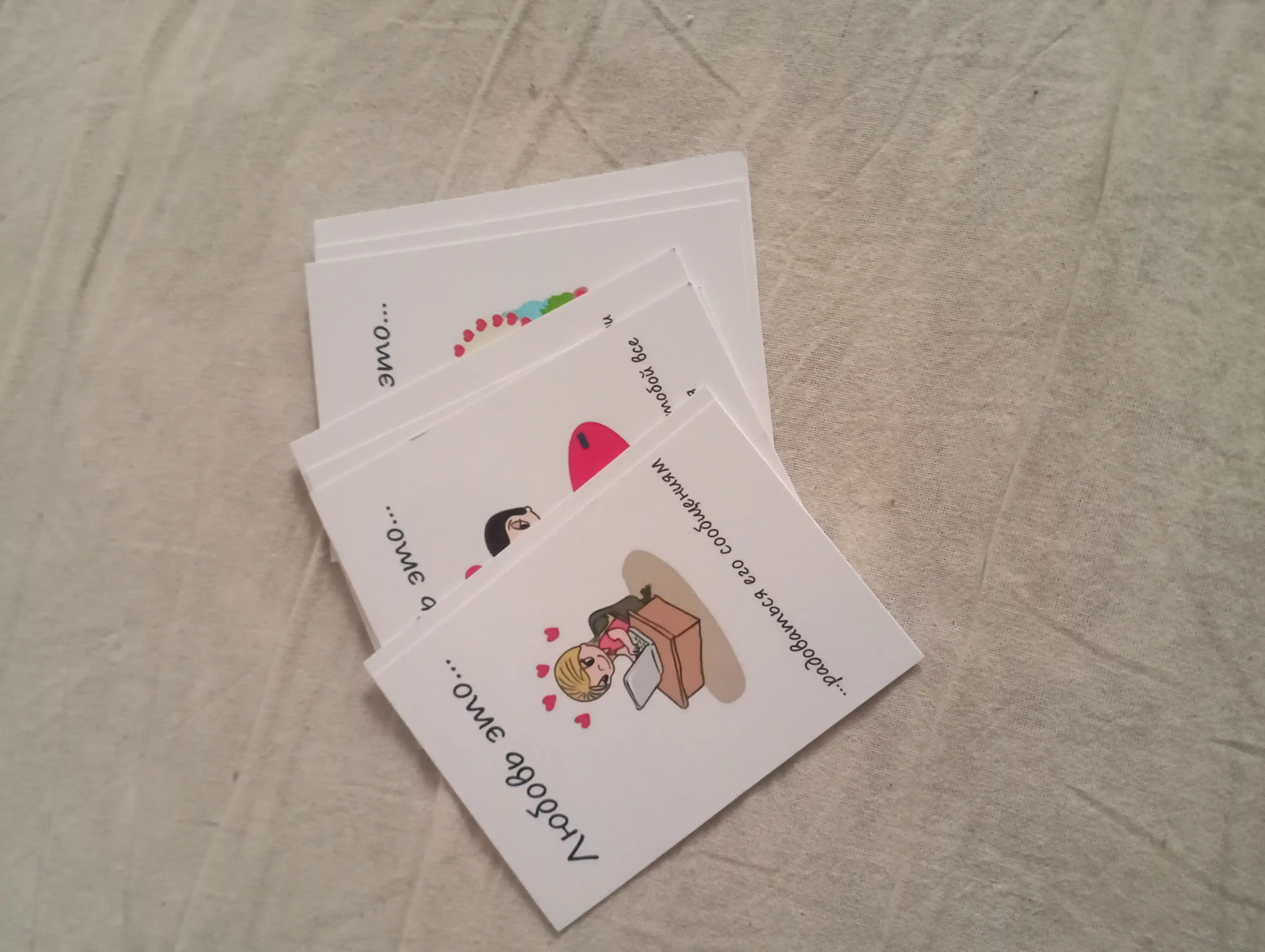 Love is... mini kartalar to'plami sevimli odamga sovg'a 8 dona, 14 fevral uchun sovg'a