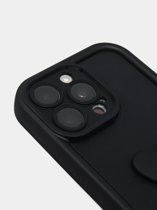 Chehol iPhone 11, 12, 13, 14, 15, 16 pro, pro max uchun hajmli yurak bilan