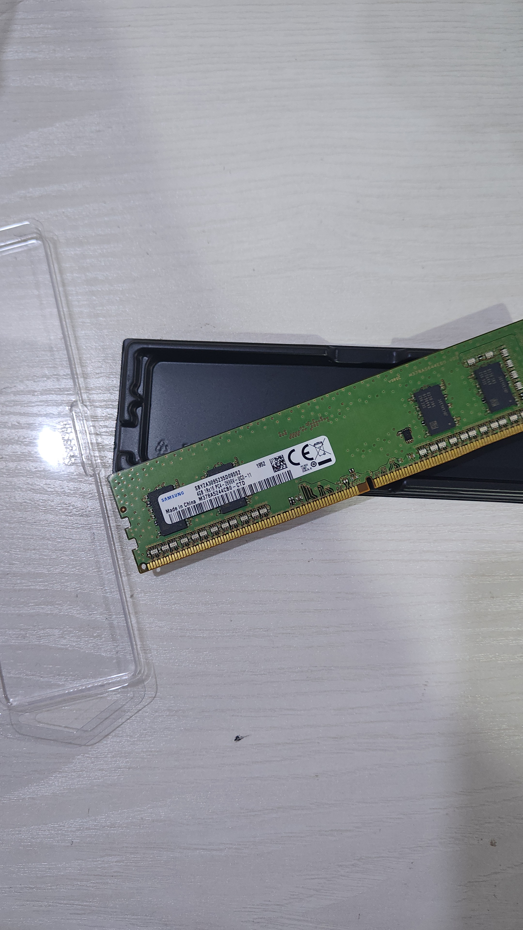 Operativ xotira 4gb DDR4 PC4 2666mhz, 2400mhz, 2133mhz, Komyuter uchun OZU