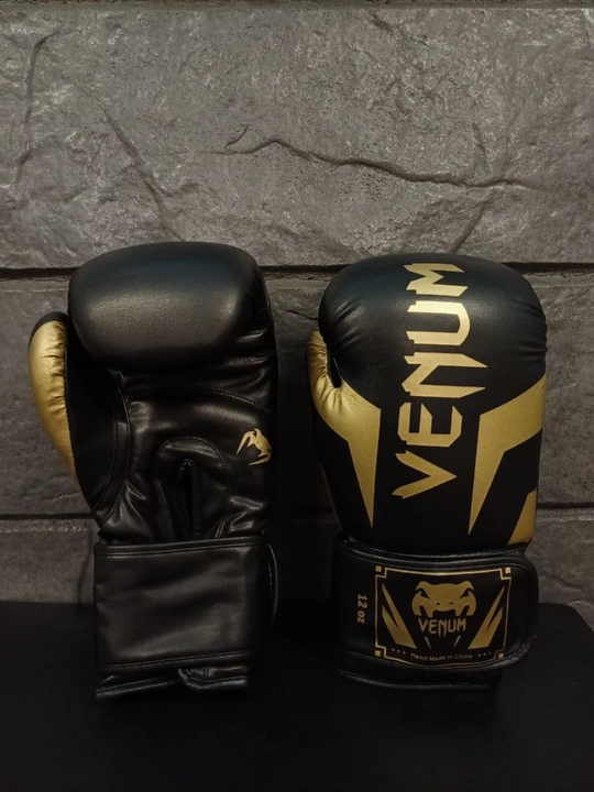 Боксерские перчатки Venum, тренировочные для спарринга и снарядов, 10-14 OZ
