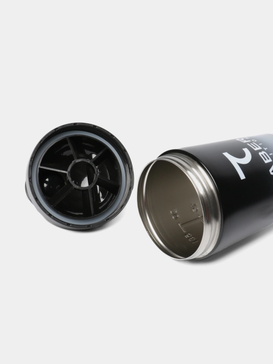 7 SABER stakanli Shaker, metall, 600 ml