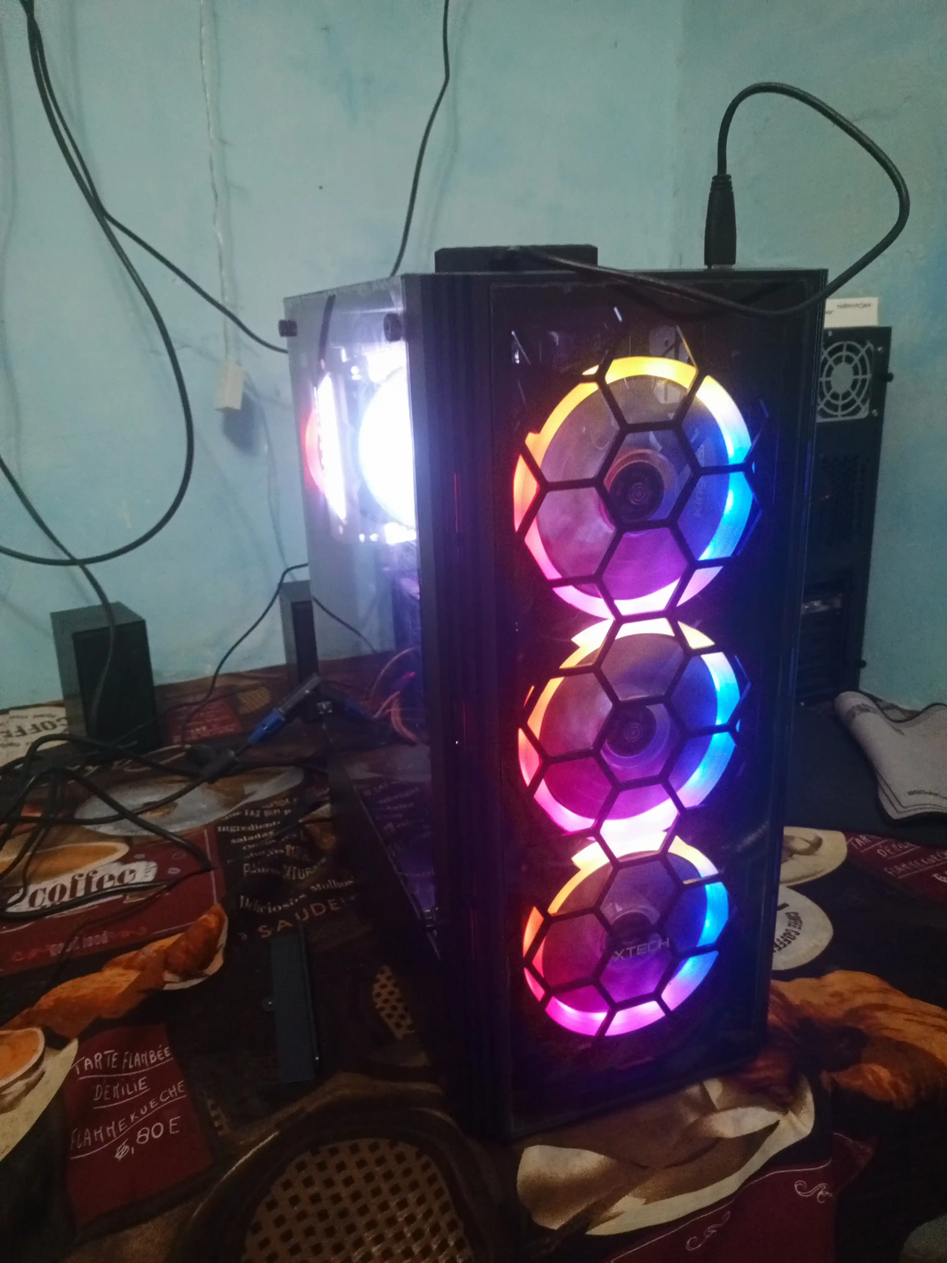 Компьютерный кейс - корпус Xtech R25 RGB