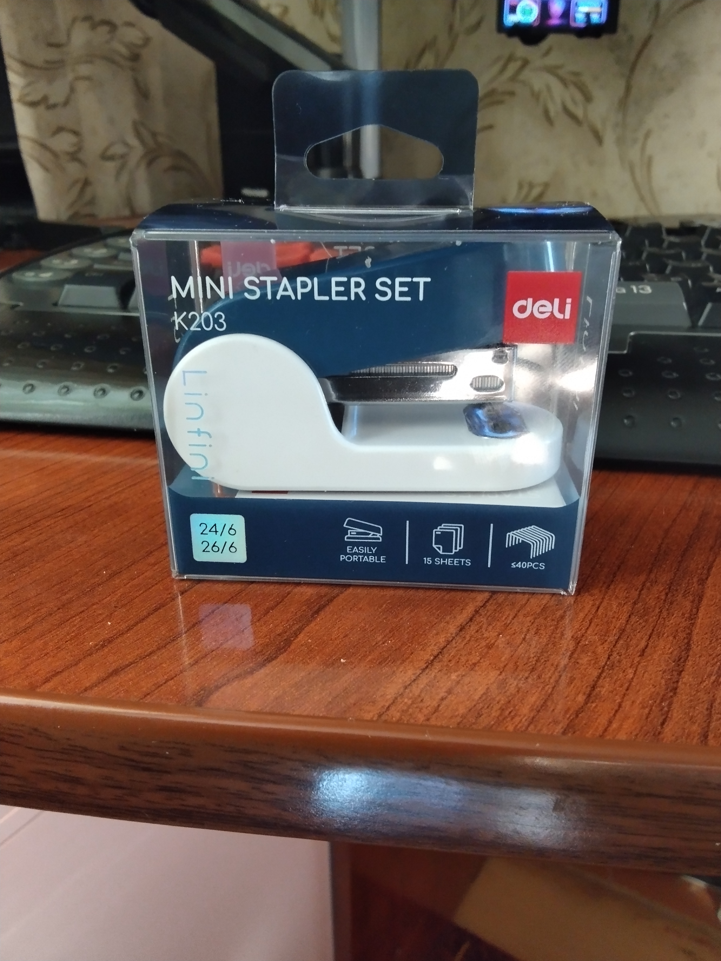 Степлер Deli EK203 Blue