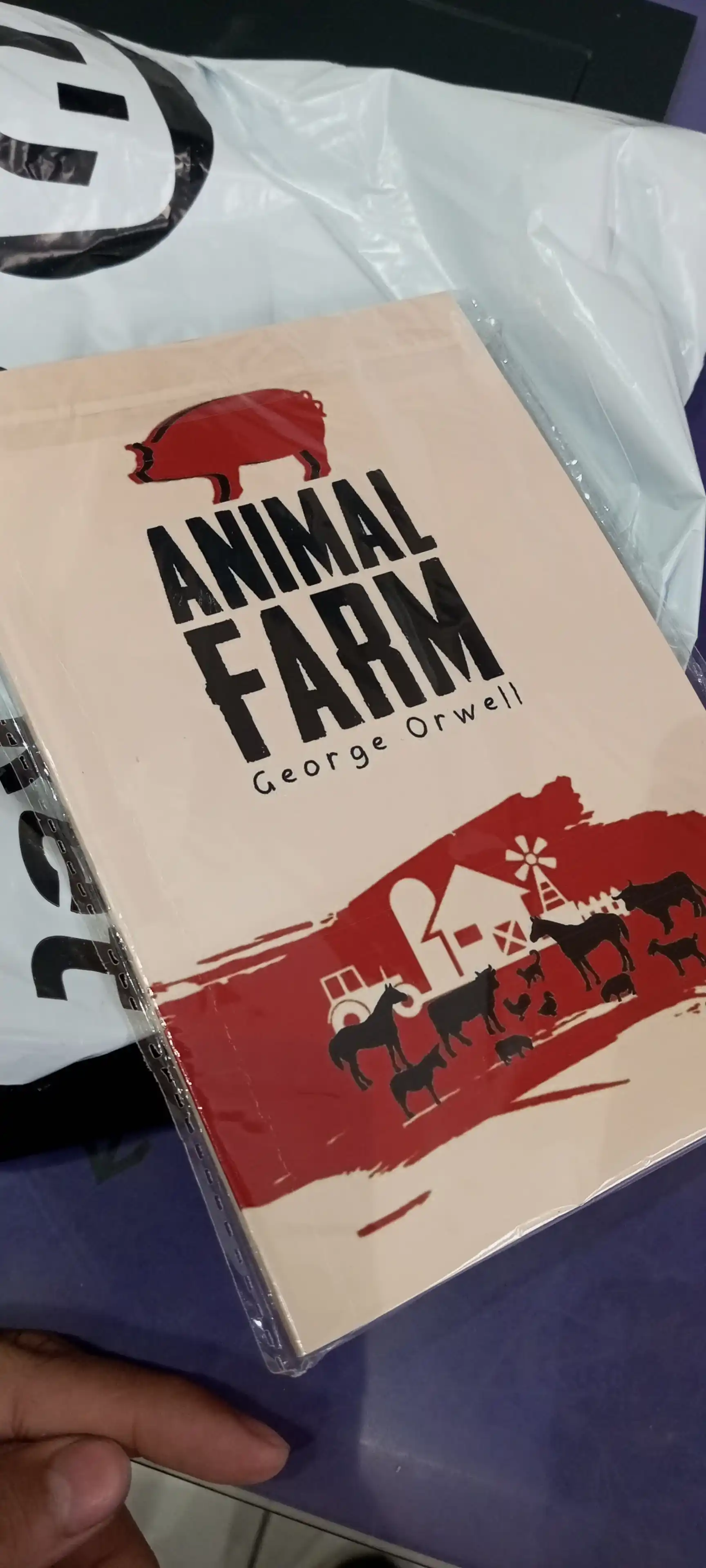 Jorj Oruell — 1984, Molxona, Animal Farm yoki eng sara asarlari
