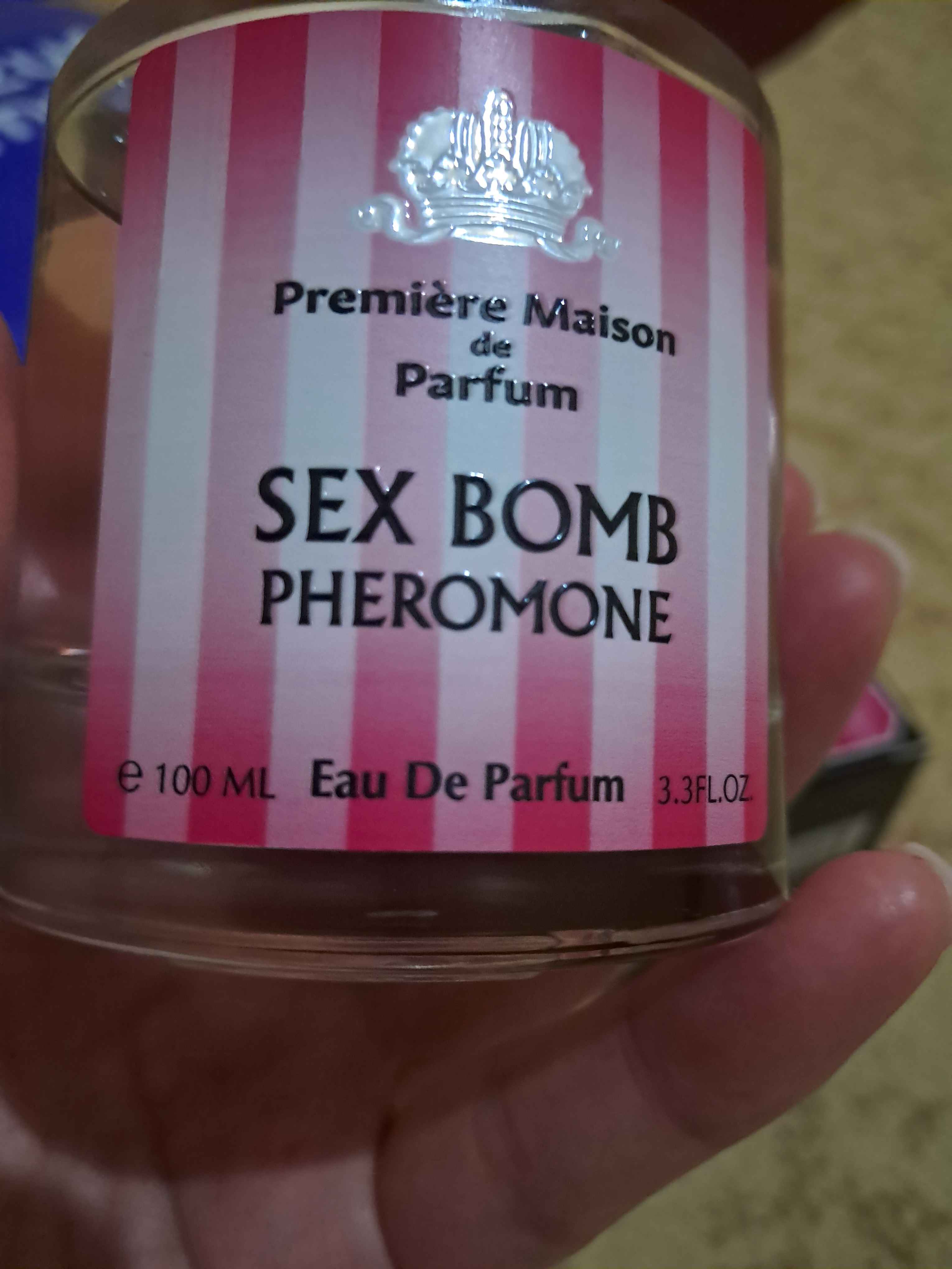 Eski erotik filmlarni onlayn tomosha qiling