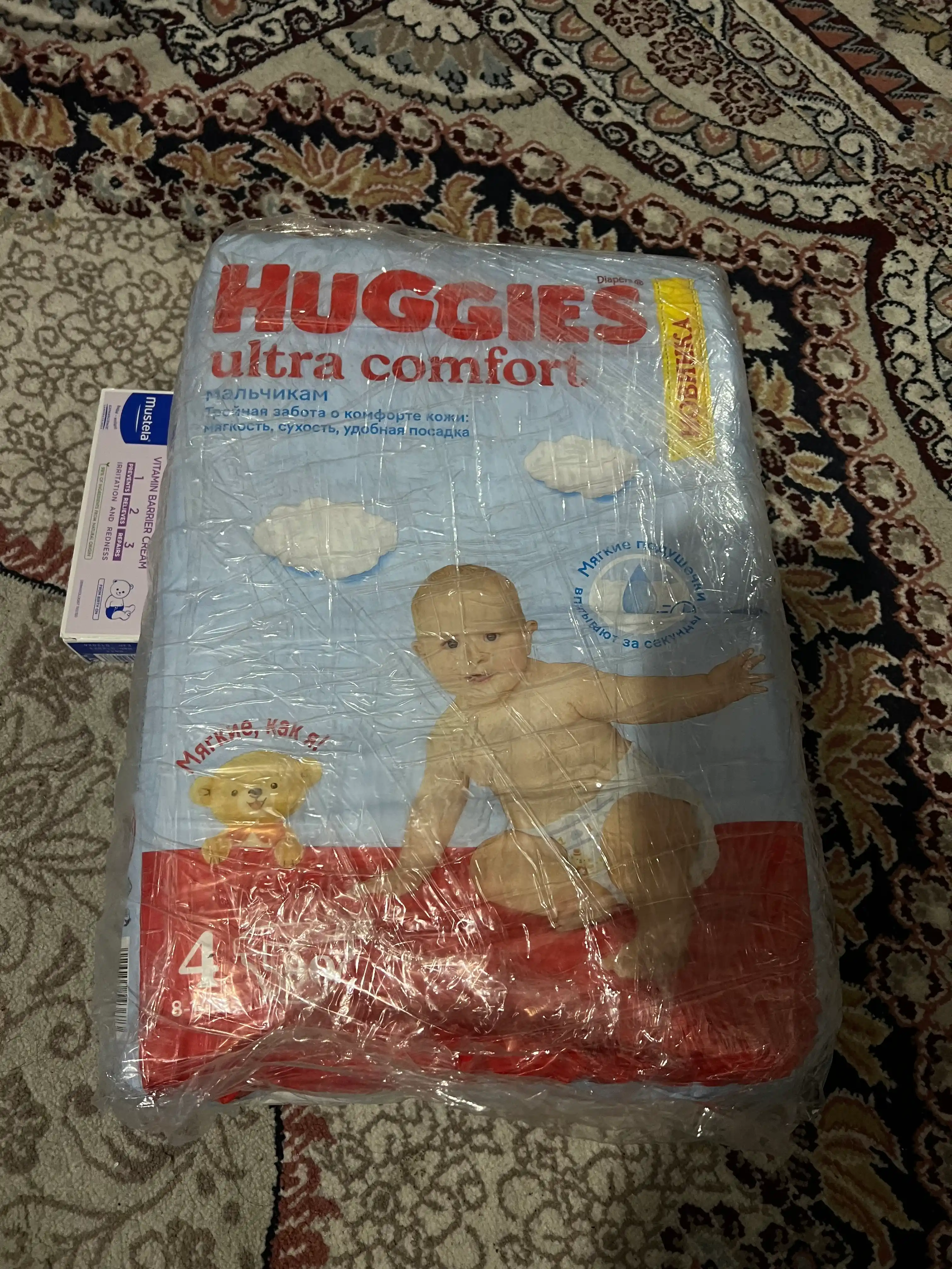 Подгузники Huggies Ultra Comfort для мальчиков 8-14кг, 4 размер, 80шт