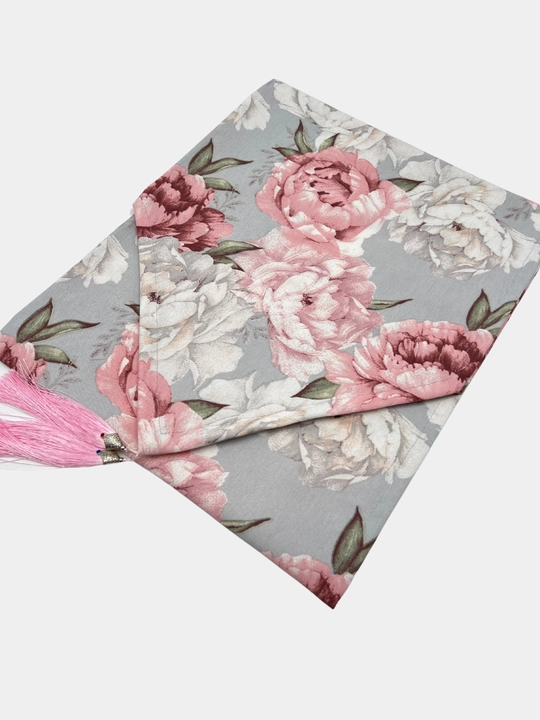 Stol va 6 ta likopcha uchun o‘lchami 40 x 180 sm bo‘lgan ranner