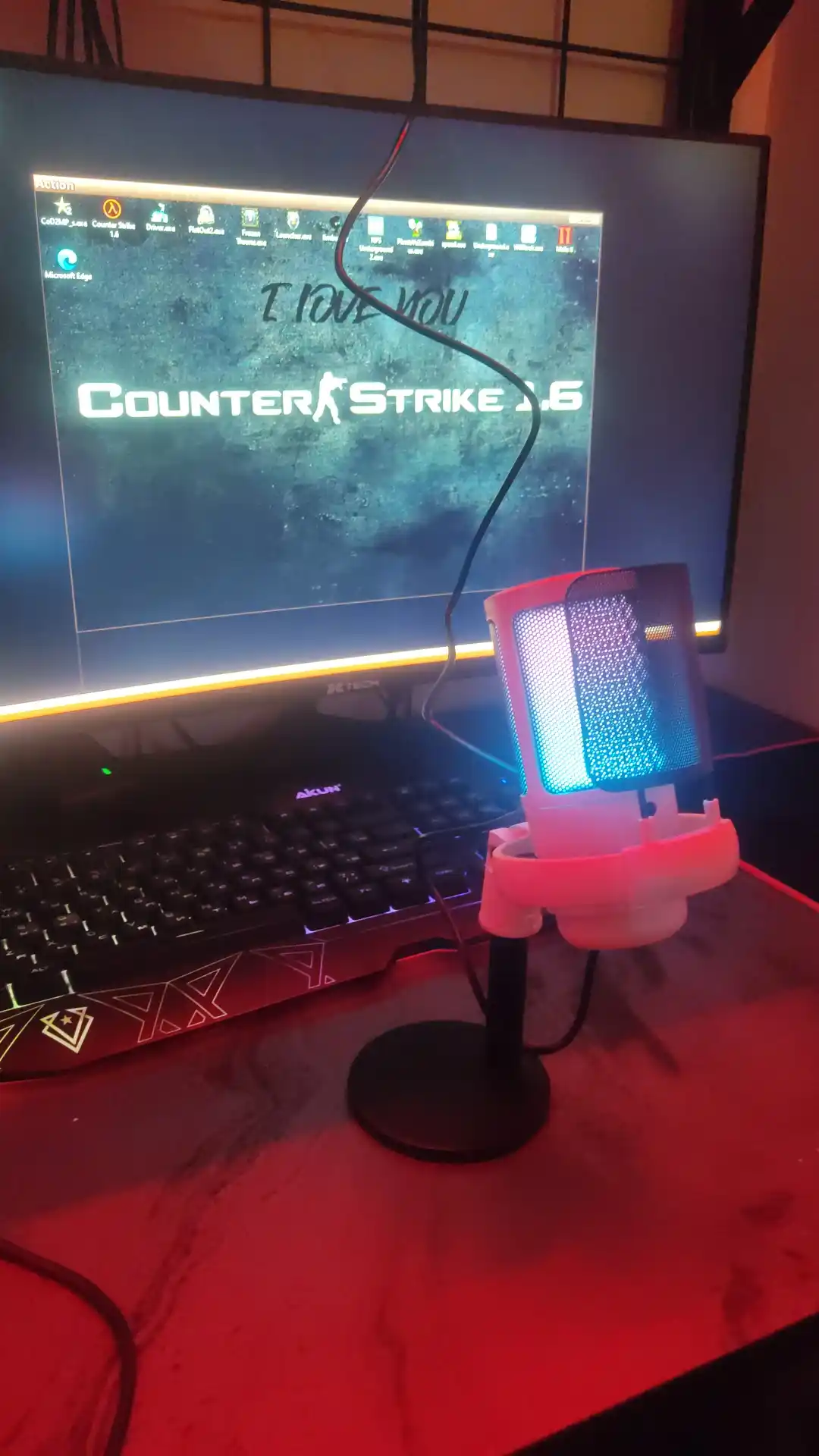 Strim va kompyuter uchun, RGB kondensatorli ME6S mikrofon, shok maunt, popfiltr, ushlagich