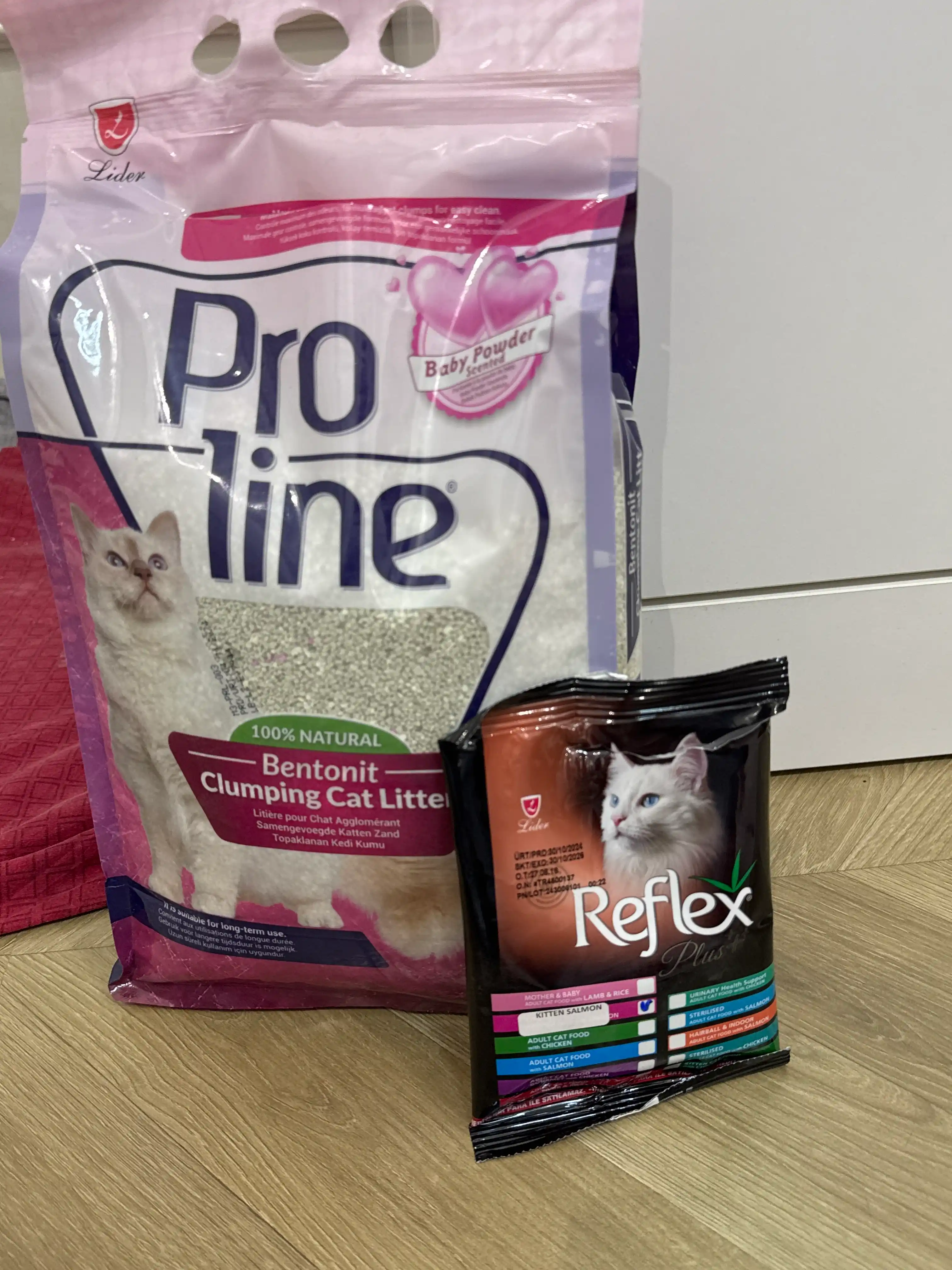 Proline Bentonit to'planadigan to'ldiruvchi, bolalar kukuni aromati bilan, 4.25 kg