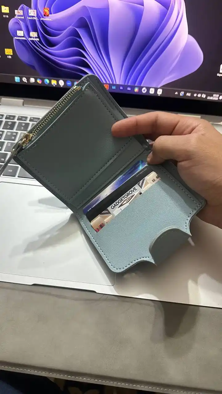 Ayollar uchun, ko'p funksiyali, kompakt hamyon