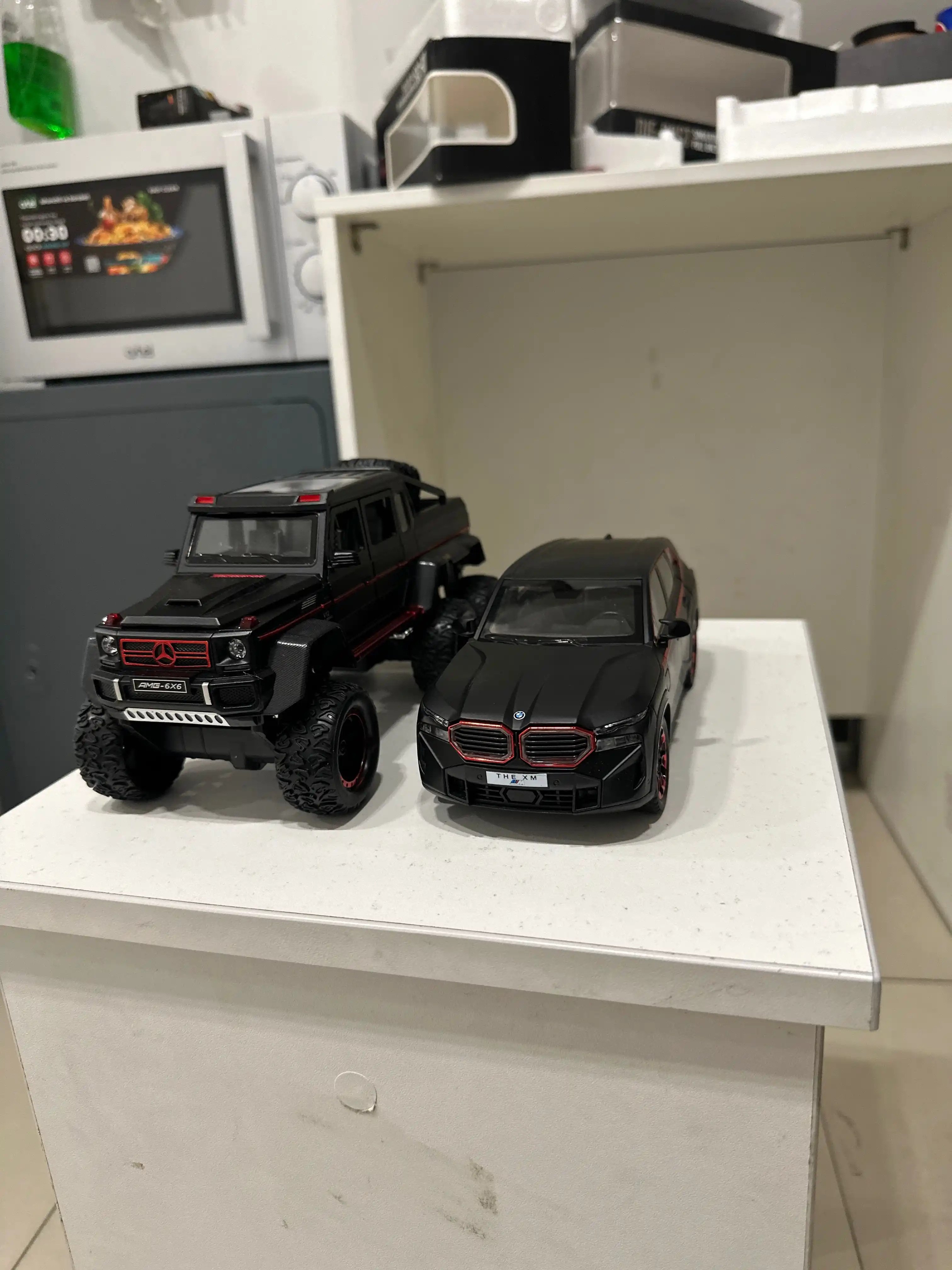 FIDGO avtomobil modeli, Mercedes G63 AMG 6x6