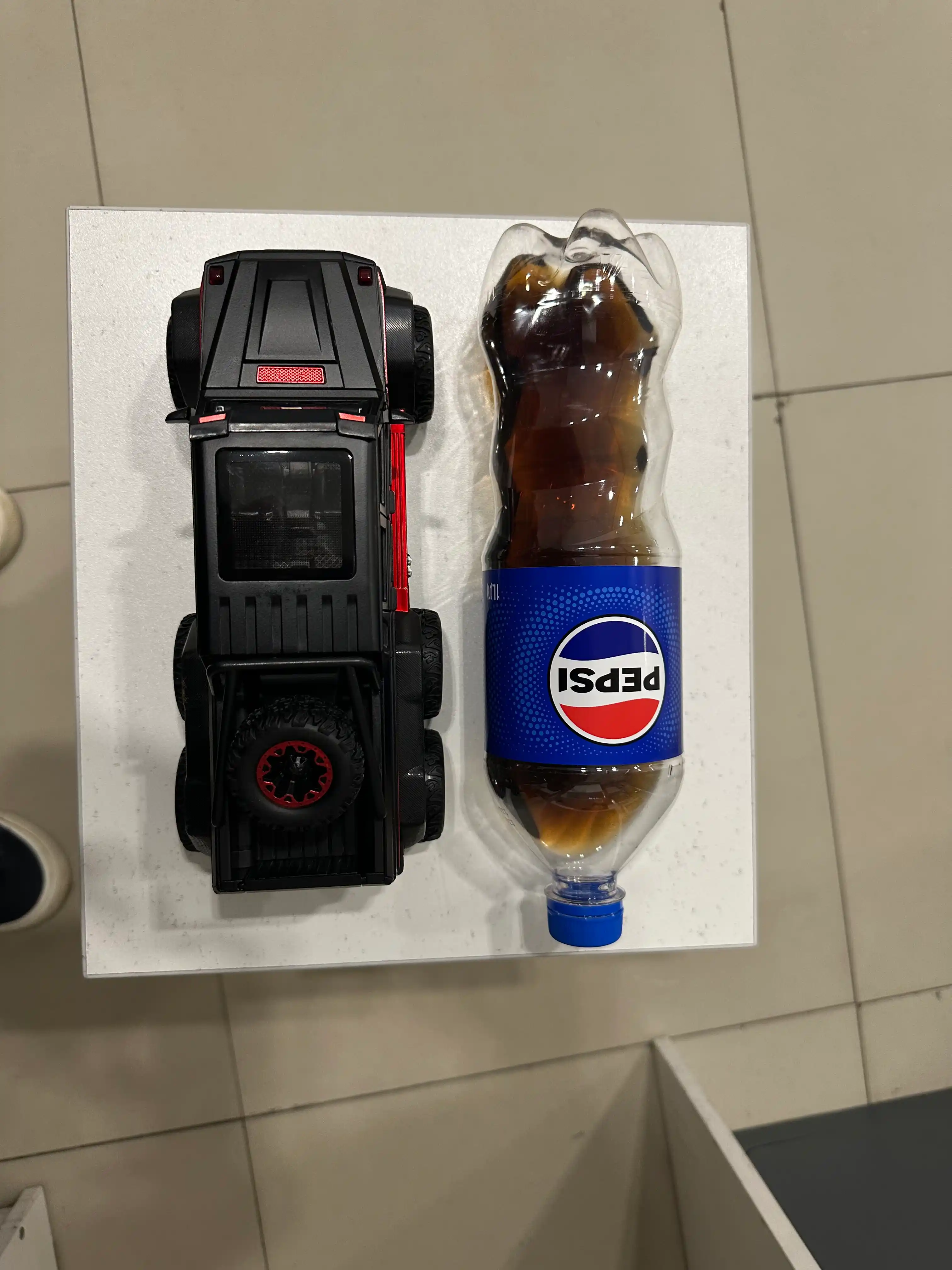 FIDGO avtomobil modeli, Mercedes G63 AMG 6x6