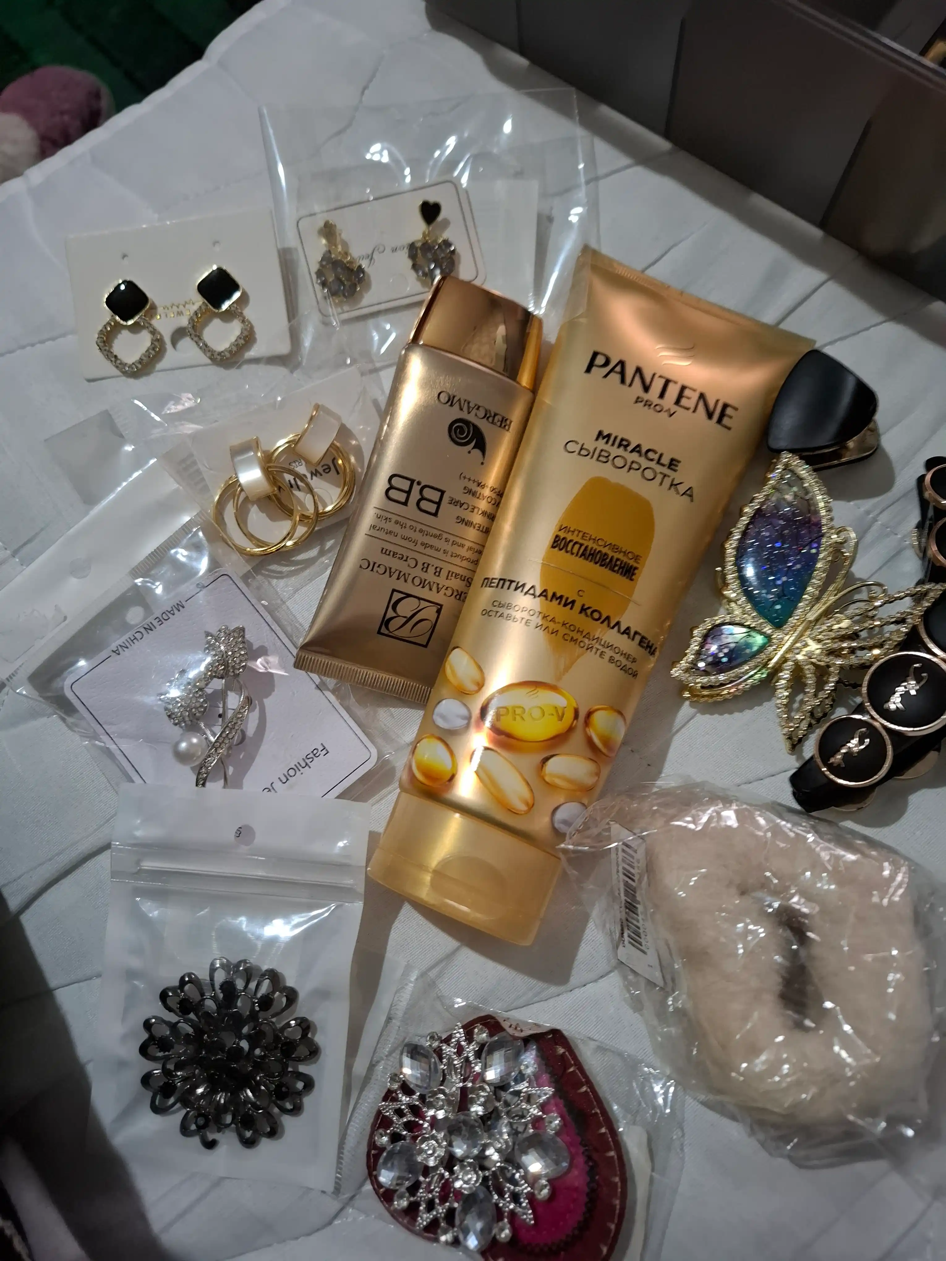 Ko'p funktsiyali oqartiruvchi tonal krem BB Chrome Snail SPF 50+, 50 ml
