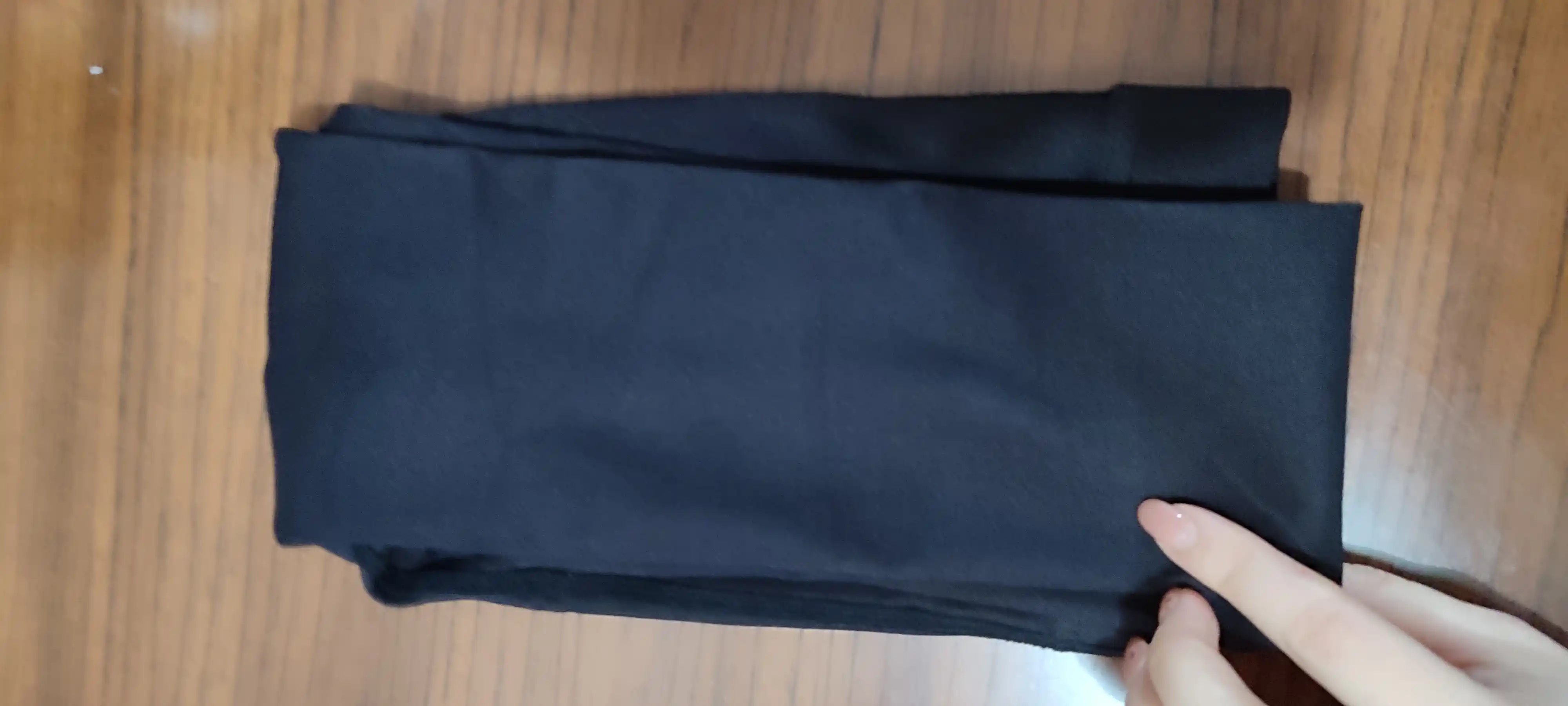Ayollar kolgotkalari, ikkinchi charm effekti bilan, 100 DEN
