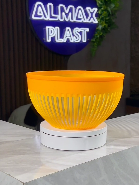 Plastik tog'ora ZEBRA, sig'imi  2.4 litr, salat uchun idish, mikser idish