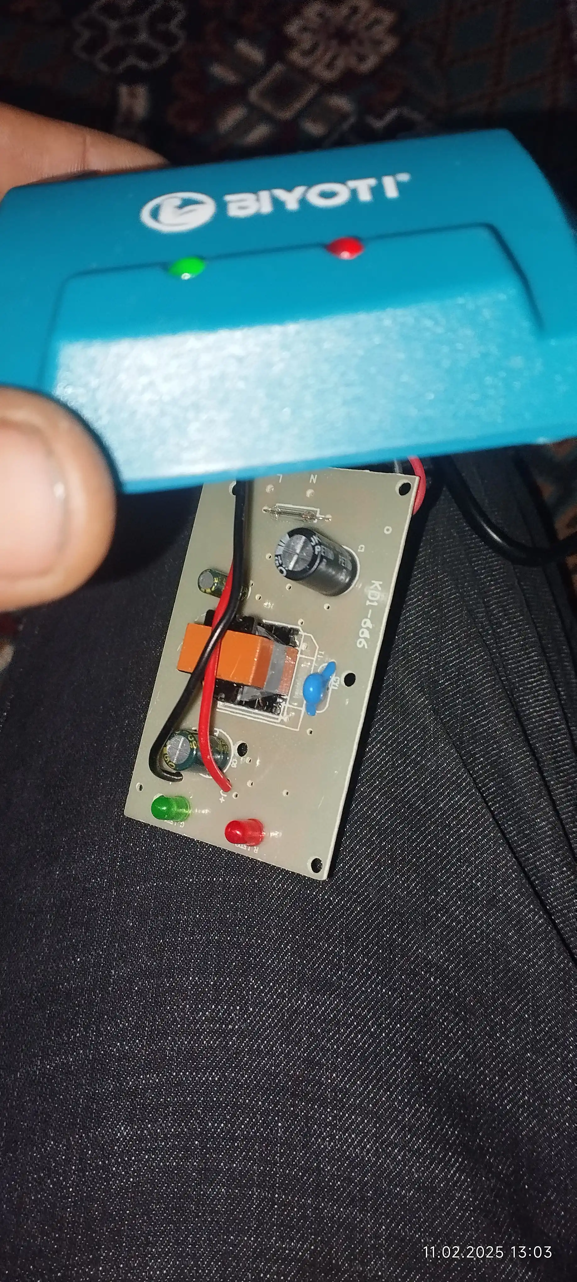 Зарядное устройство Biyoti BYT-C20V, ART 2467