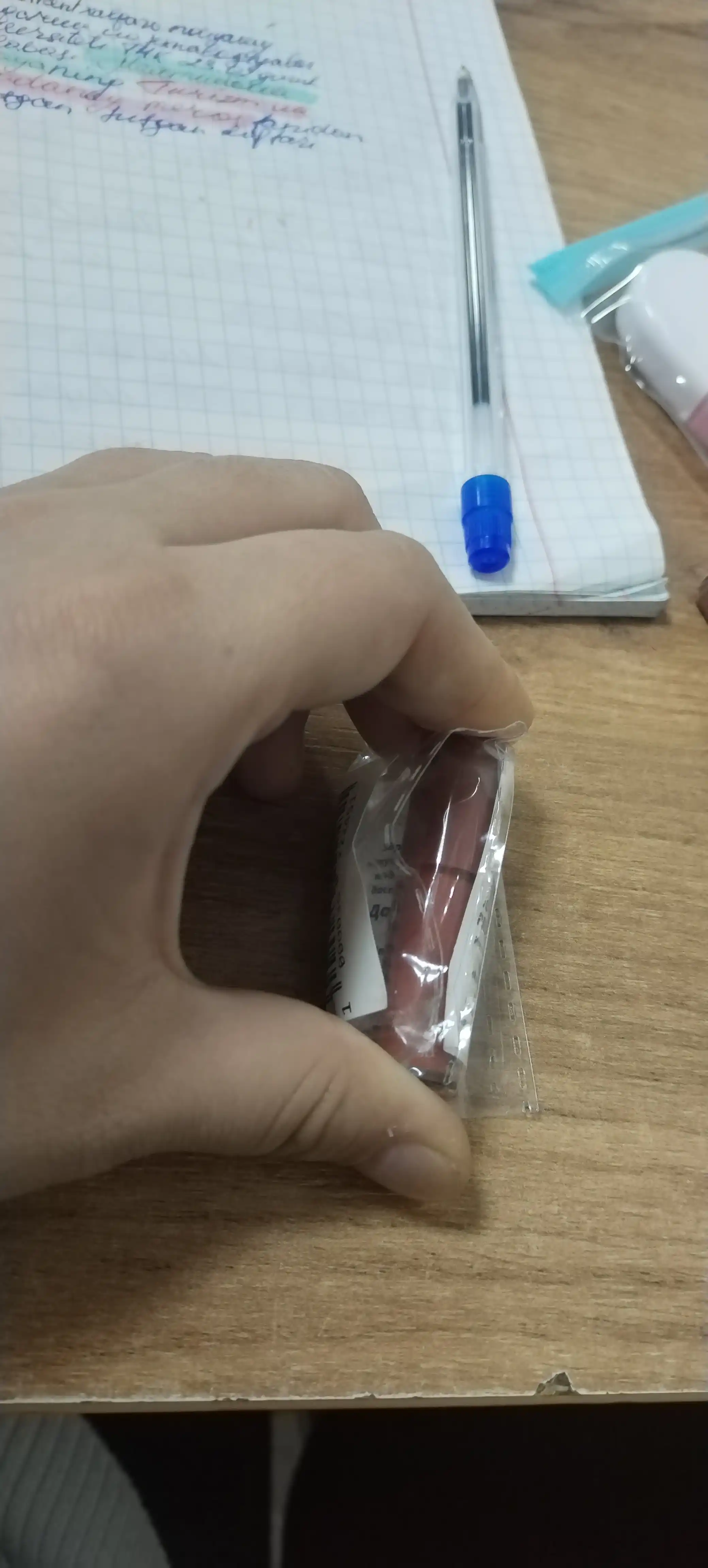 Suyuq matli mini lab bo'yog'i, 6 rang