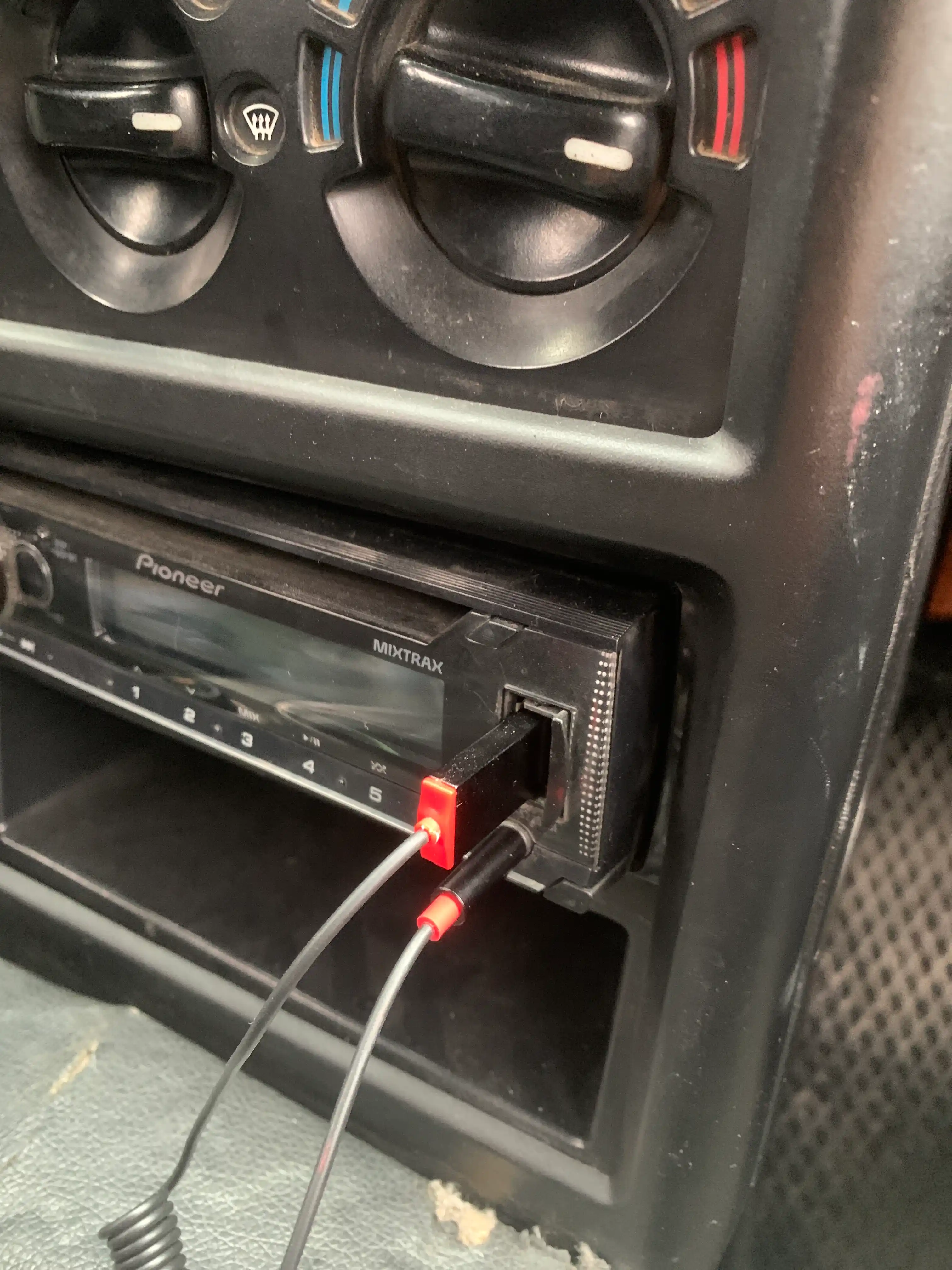 Avtomobil uchun Bluetooth X6 adapter qabul qiluvchi, 3.5 mm