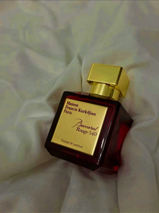 Духи Baccarat Rouge 540 - 