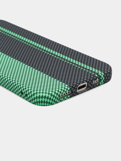 IPhone 13, 14, 15, 16 Pro, Pro Max uchun Magsafe karbon g'iloflar