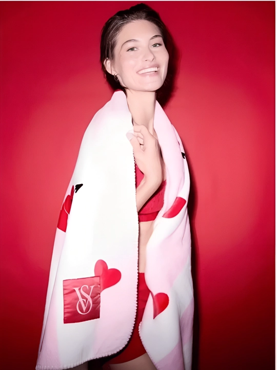 Issiq va momiq pled Victoria's Secret