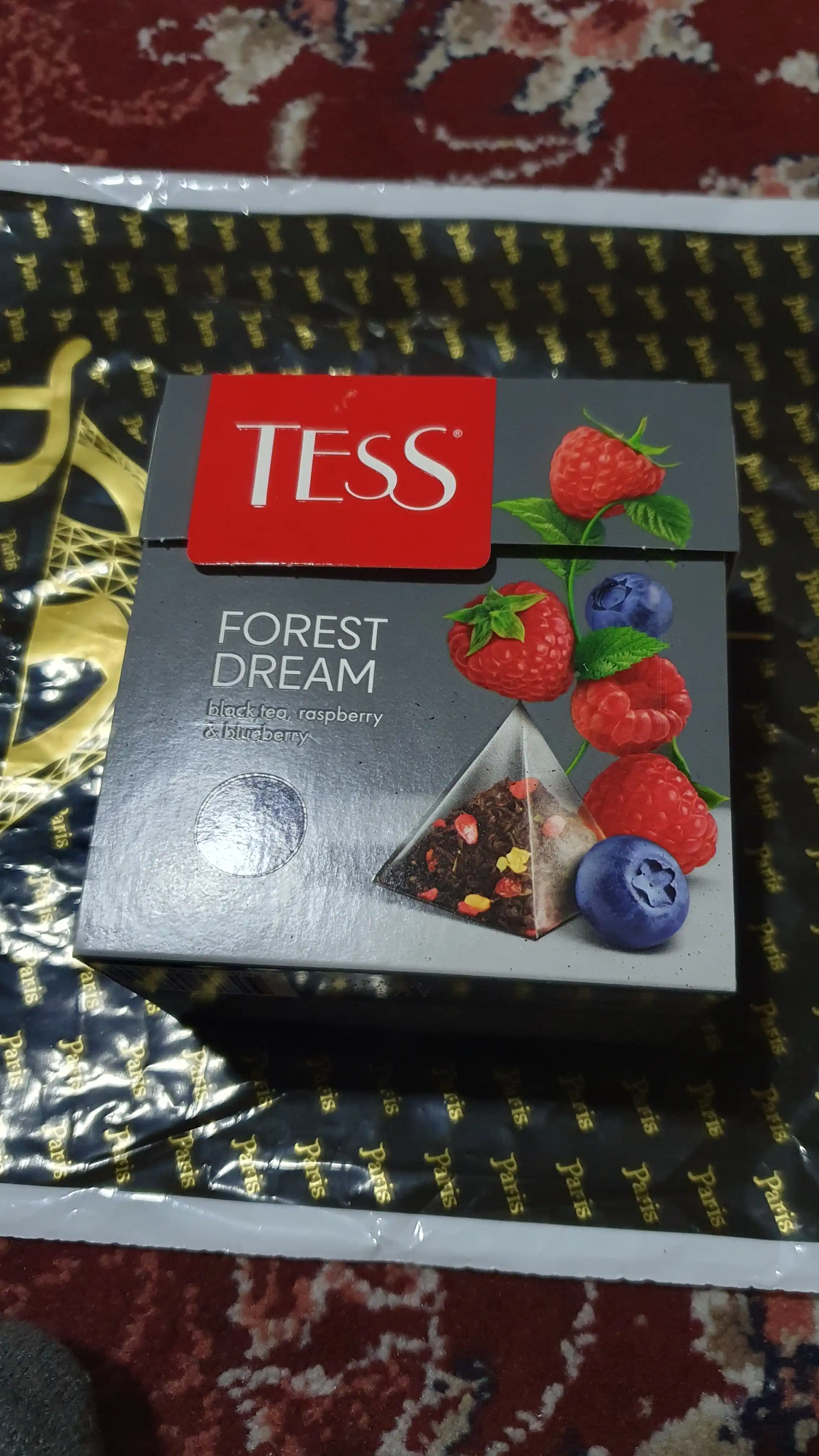 Qora choy TESS Forest dream 1.8 g, 20 piramida