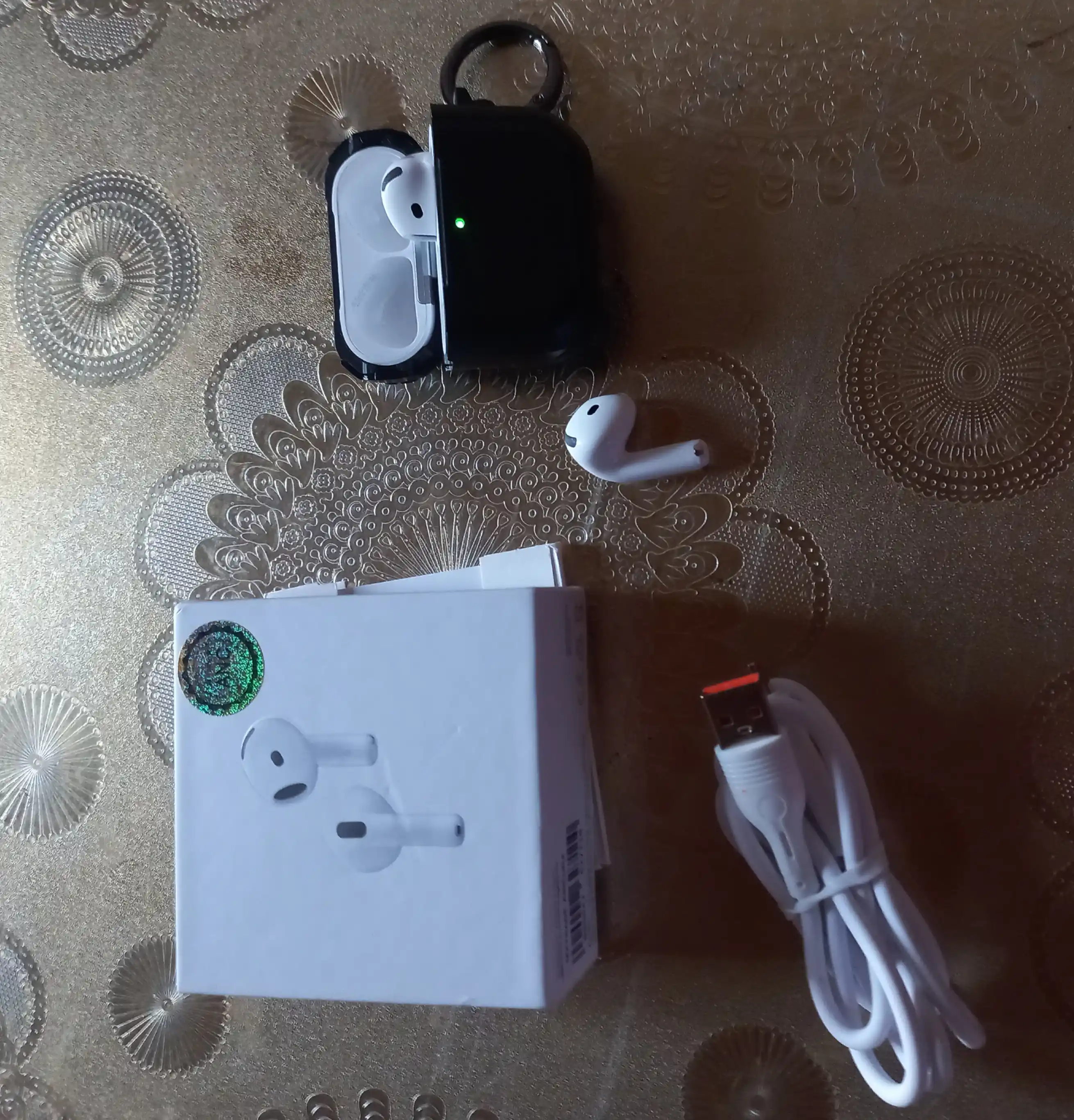 Pods 4 iPhone va Android uchun simsiz quloqchinlar, ANC, USB va g‘ilof sovg‘a