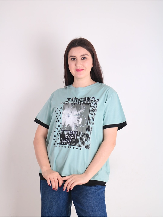 Ayollar futbolkasi Azalydan