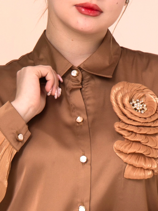 Женская рубашка, с декоративным цветком, DEGO, 44-S  50-2XL