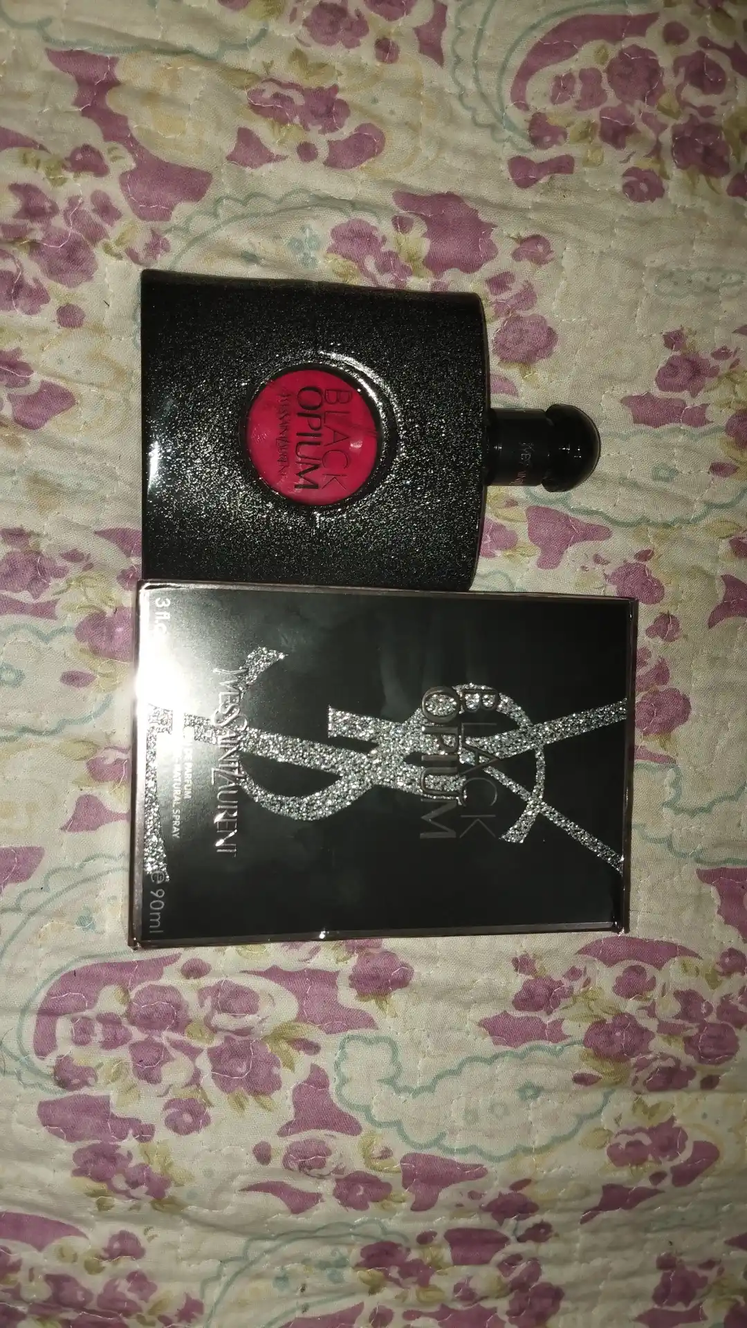 Ayollar uchun parfyumlangan suv Black opium, 90 ml