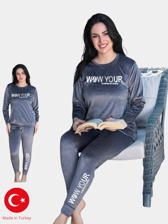 Pijama ayollar uchun, futbolka va shimlar - 