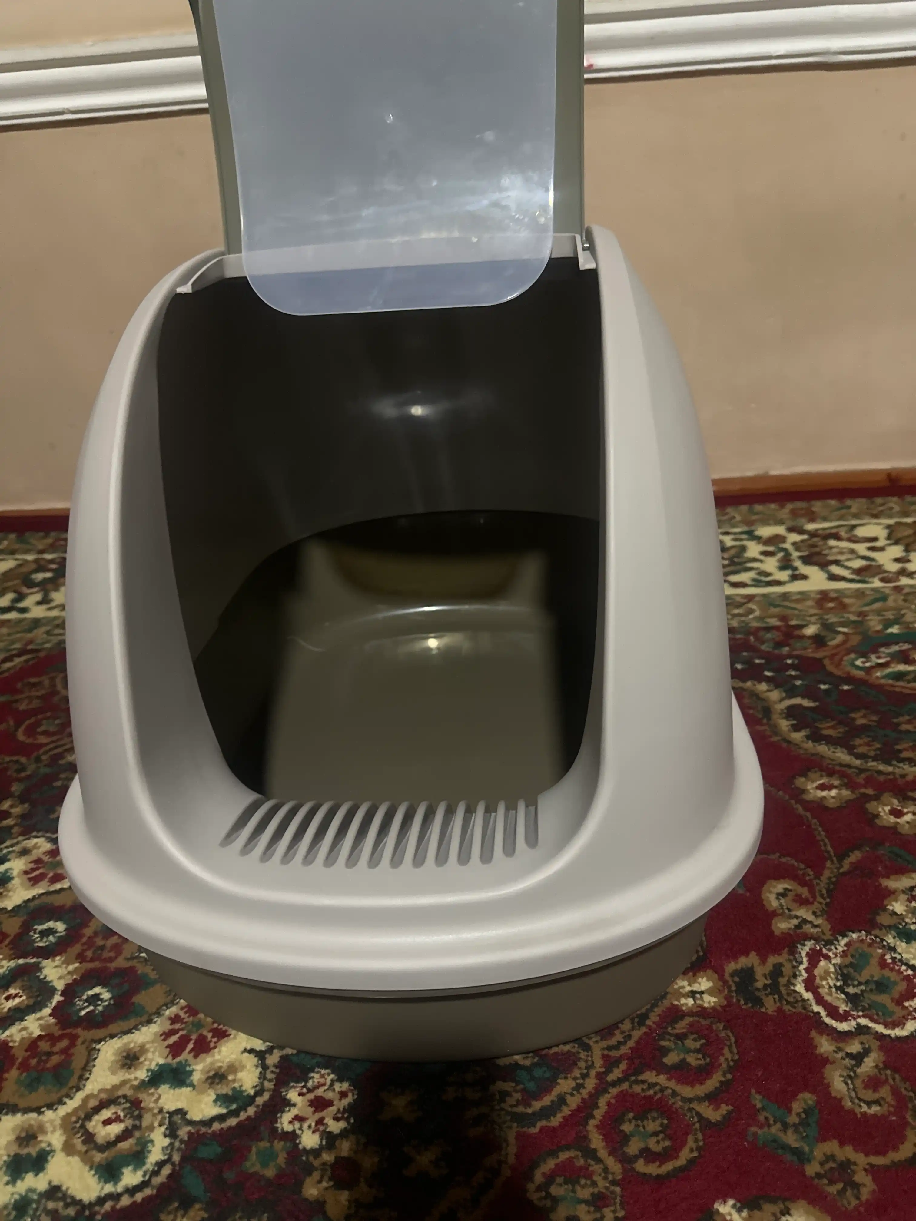 Ichkaridagi mushuklar uchun lotok MSP007 55 * 36 * 44 sm, MSP008 67 * 45 * 47 sm