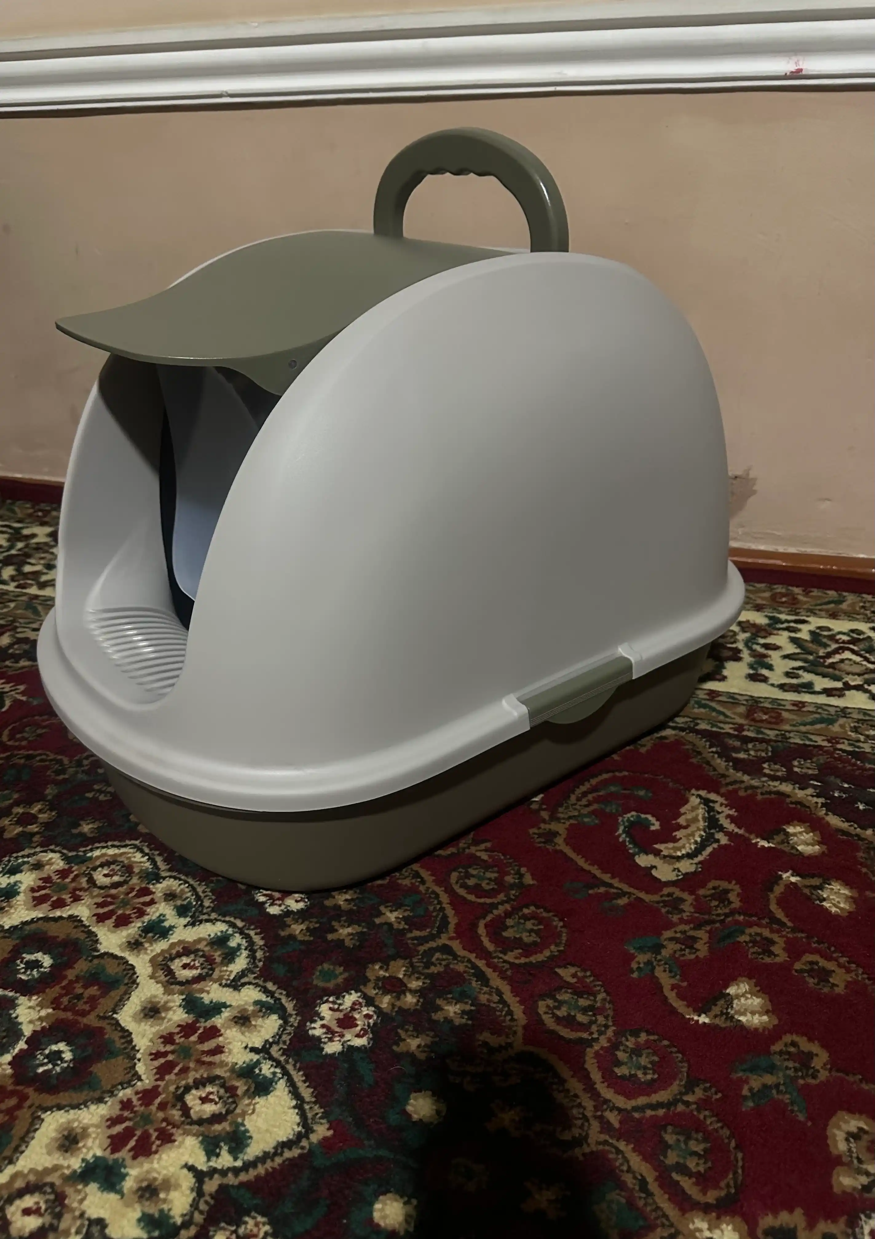Ichkaridagi mushuklar uchun lotok MSP007 55 * 36 * 44 sm, MSP008 67 * 45 * 47 sm