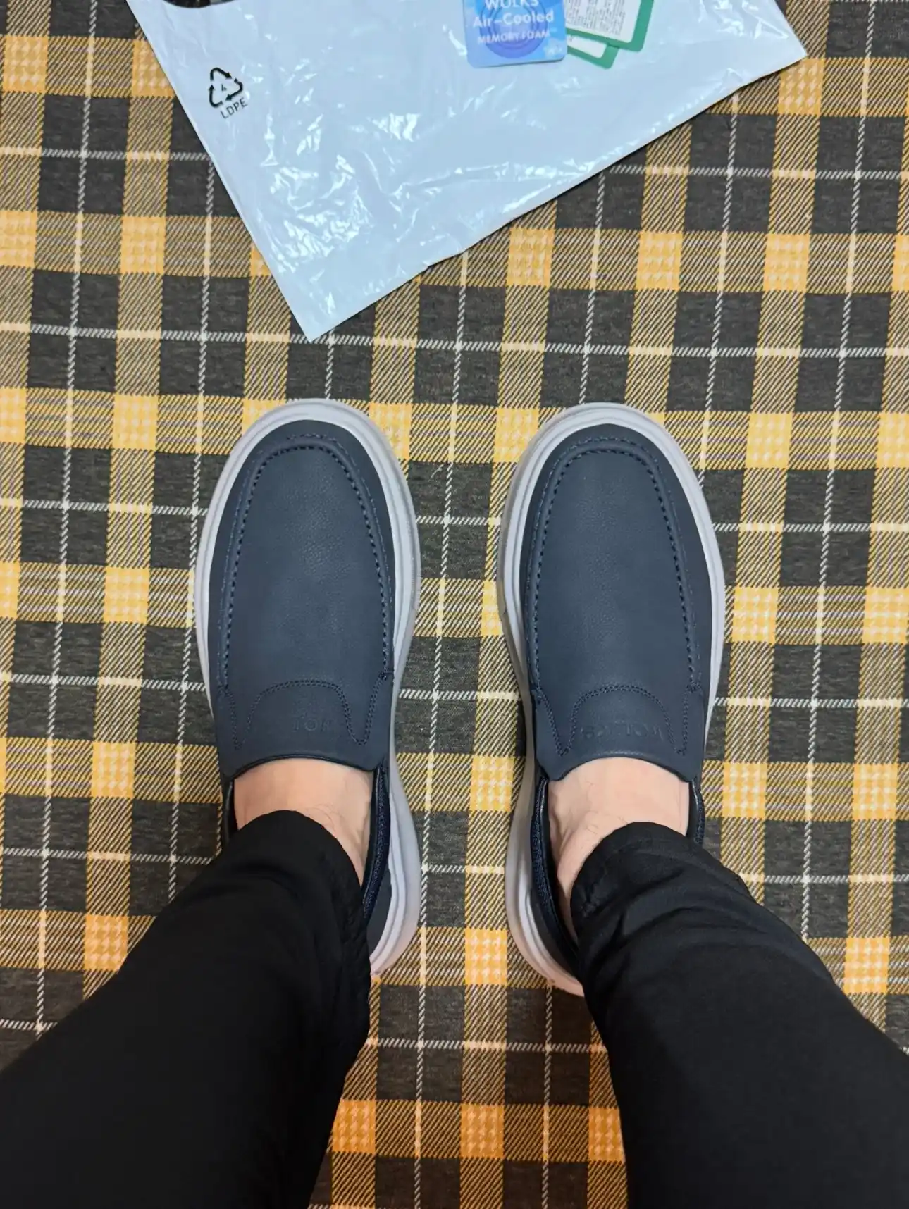 Erkaklar va ayollar uchun sliponlar, eko material, 39-43