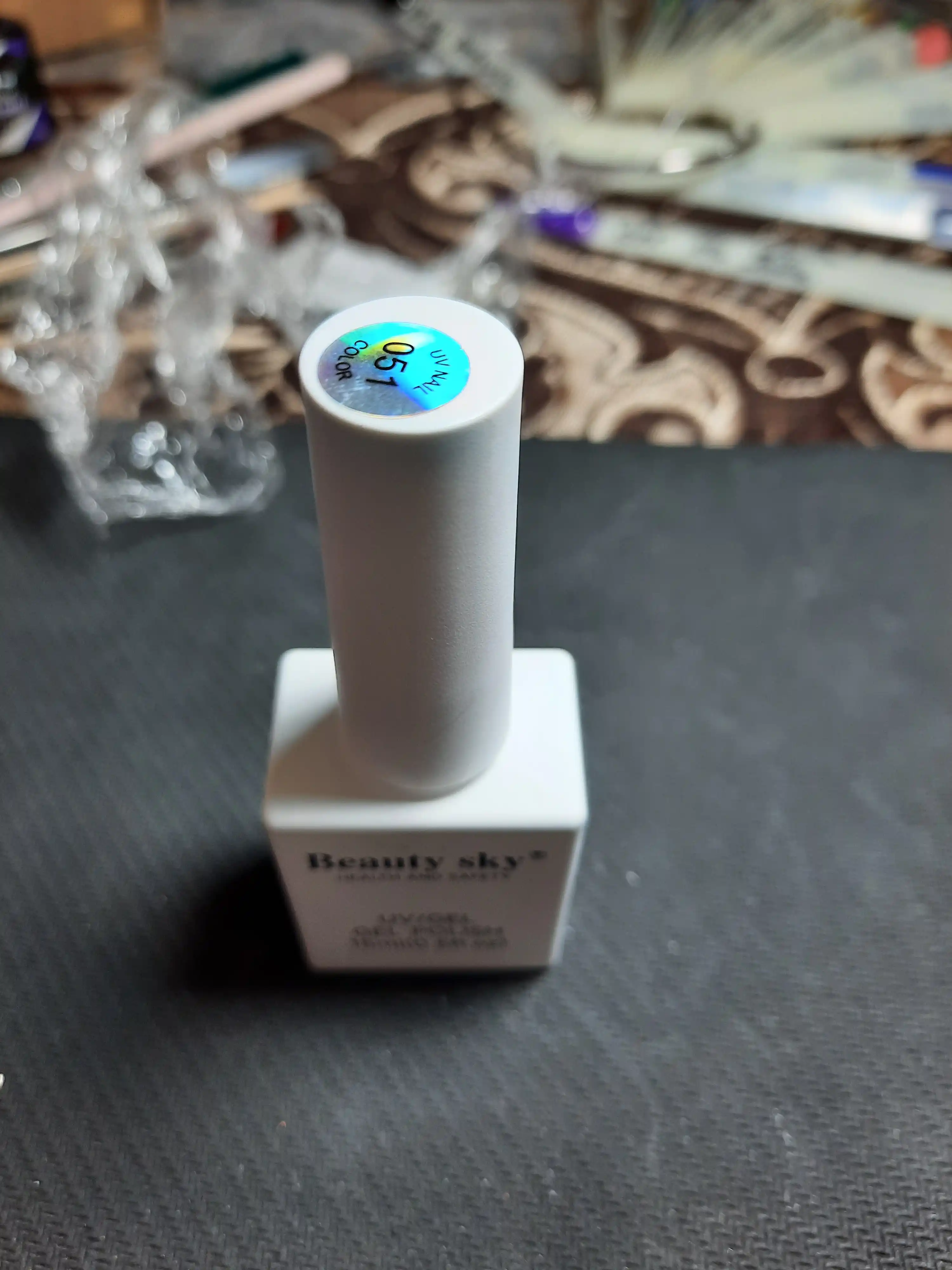 Mushuk ko‘zi tirnog‘i uchun gel-lak, beauty sky 51 ta rang, 15 ml