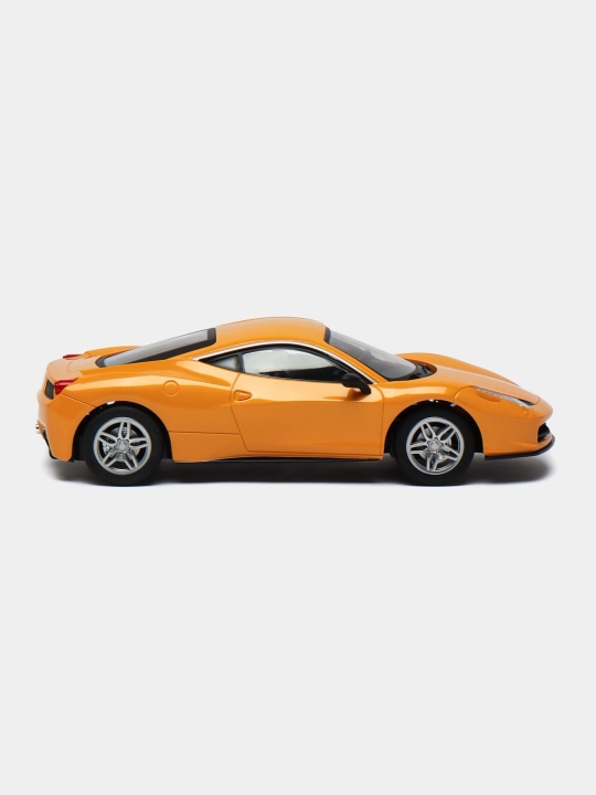Masofadan boshqariluvchi mashina Ferrari