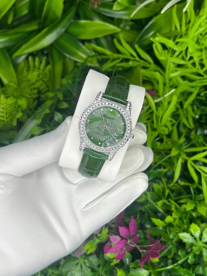 Женские часы Chopard