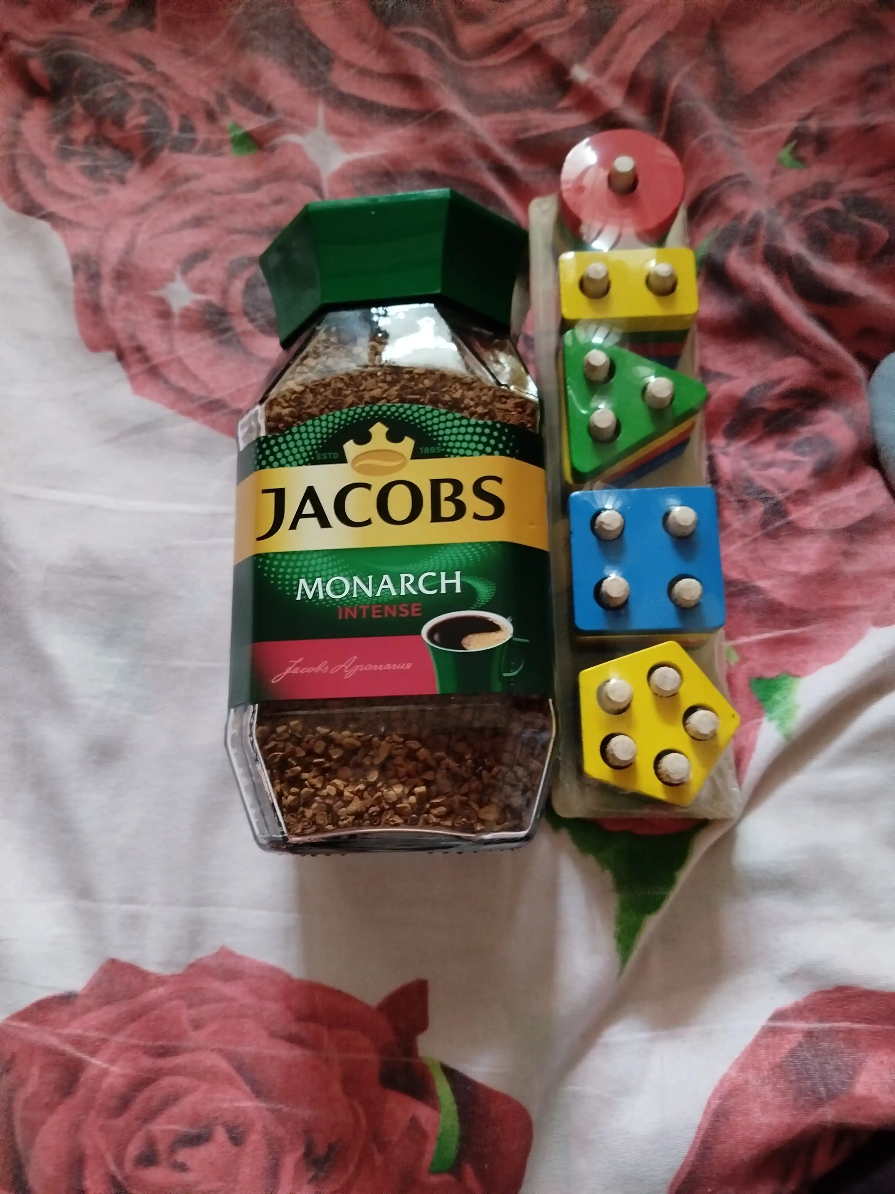 Eriydigan qahva Jacobs Monarch Intense, 190 g