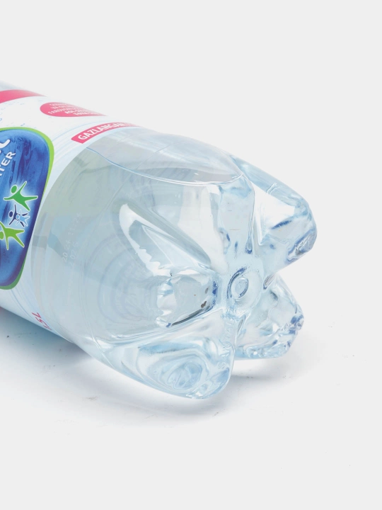Gazlangan suv SANTAL, 1.5 litr dan 6 dona