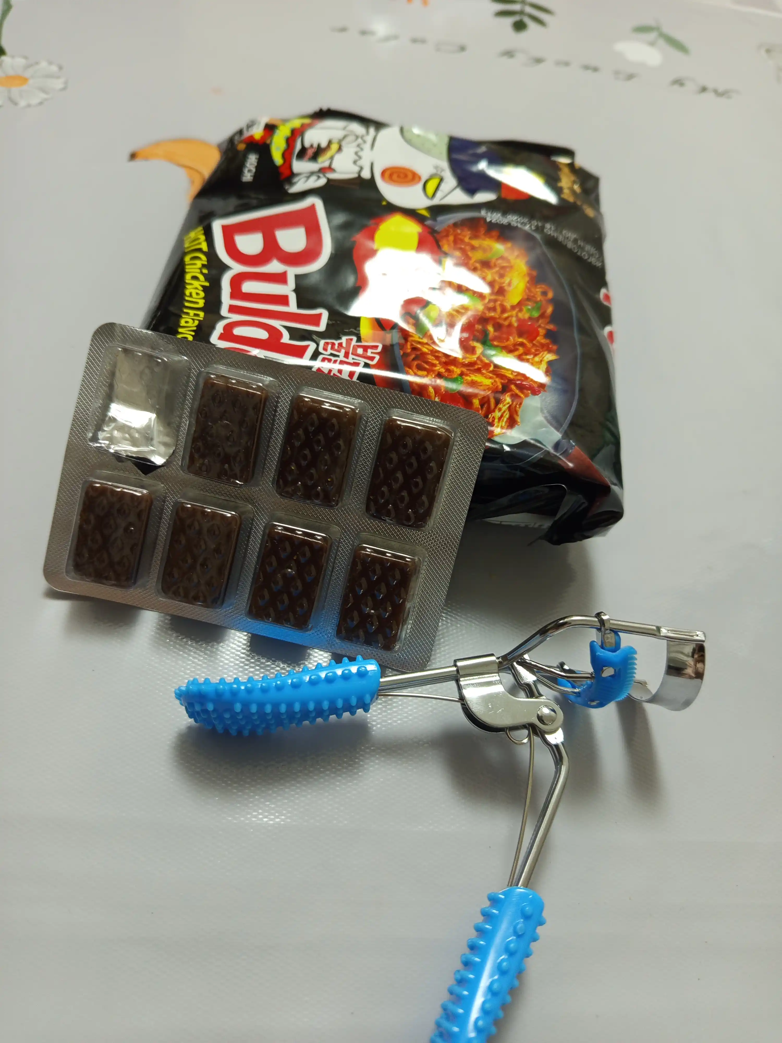 Tez tayyorlanadigan lapsha Samyang Buldak Spicy, 140 gr