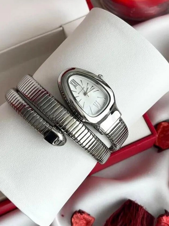 Qo'l soatlari Bvlgari, klassik dizayn, bulgari