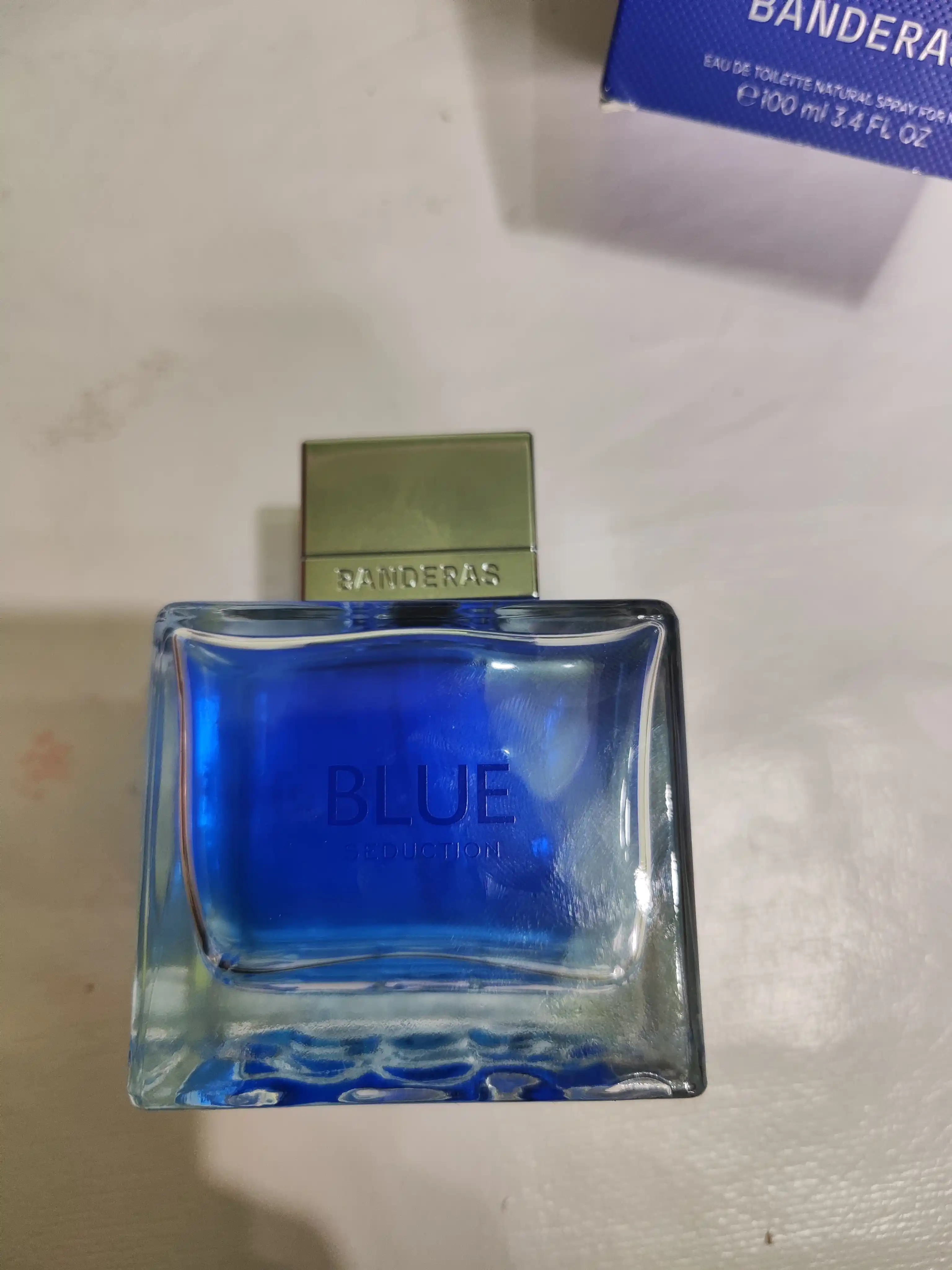Erkaklar uchun xushbo'ylangan suv BLUE SEDUCTION, 100ml