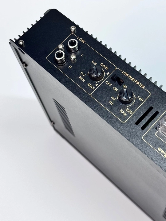 Pioneer Усилитель звука для авто 2-4-канальный, 2200-6800 Вт