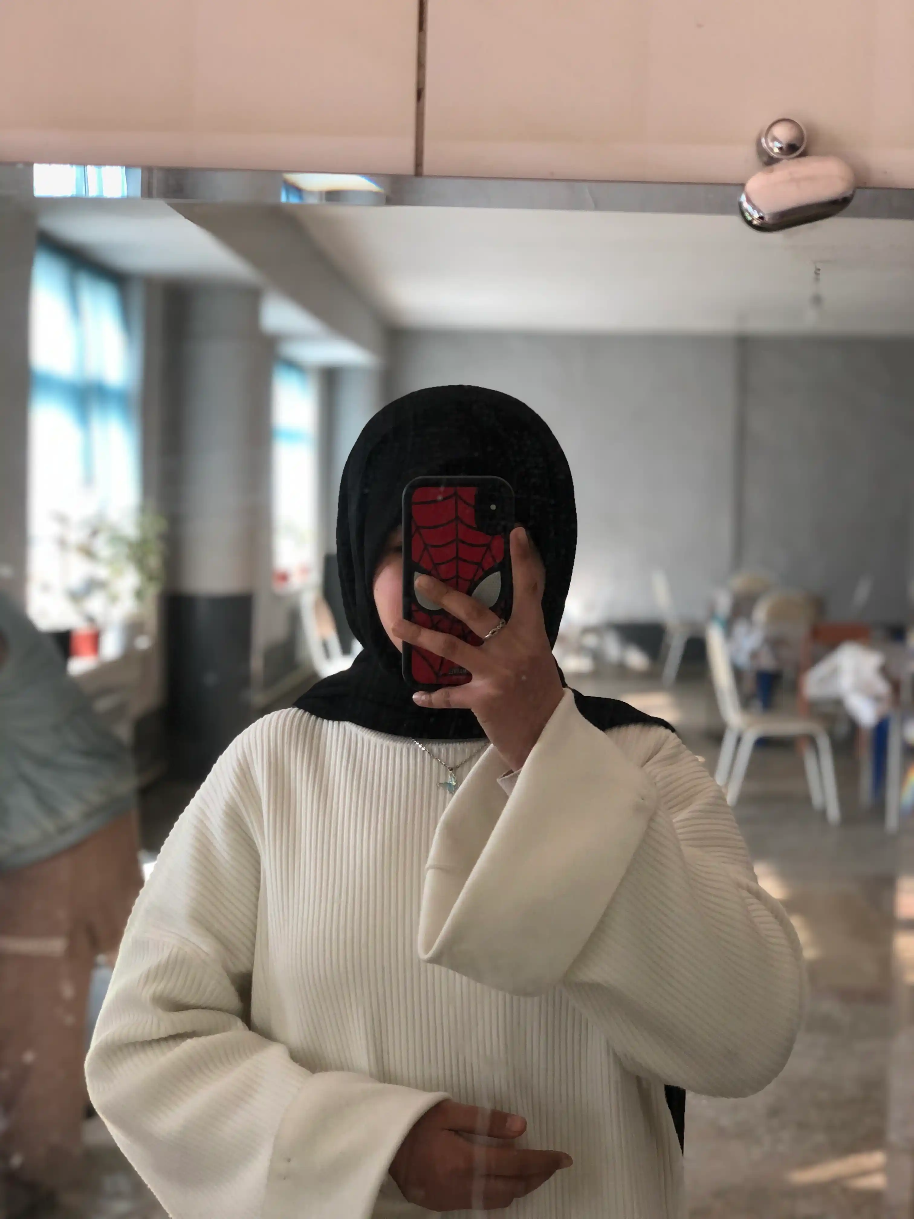 Keng yengli ayollar jemperi Selfie