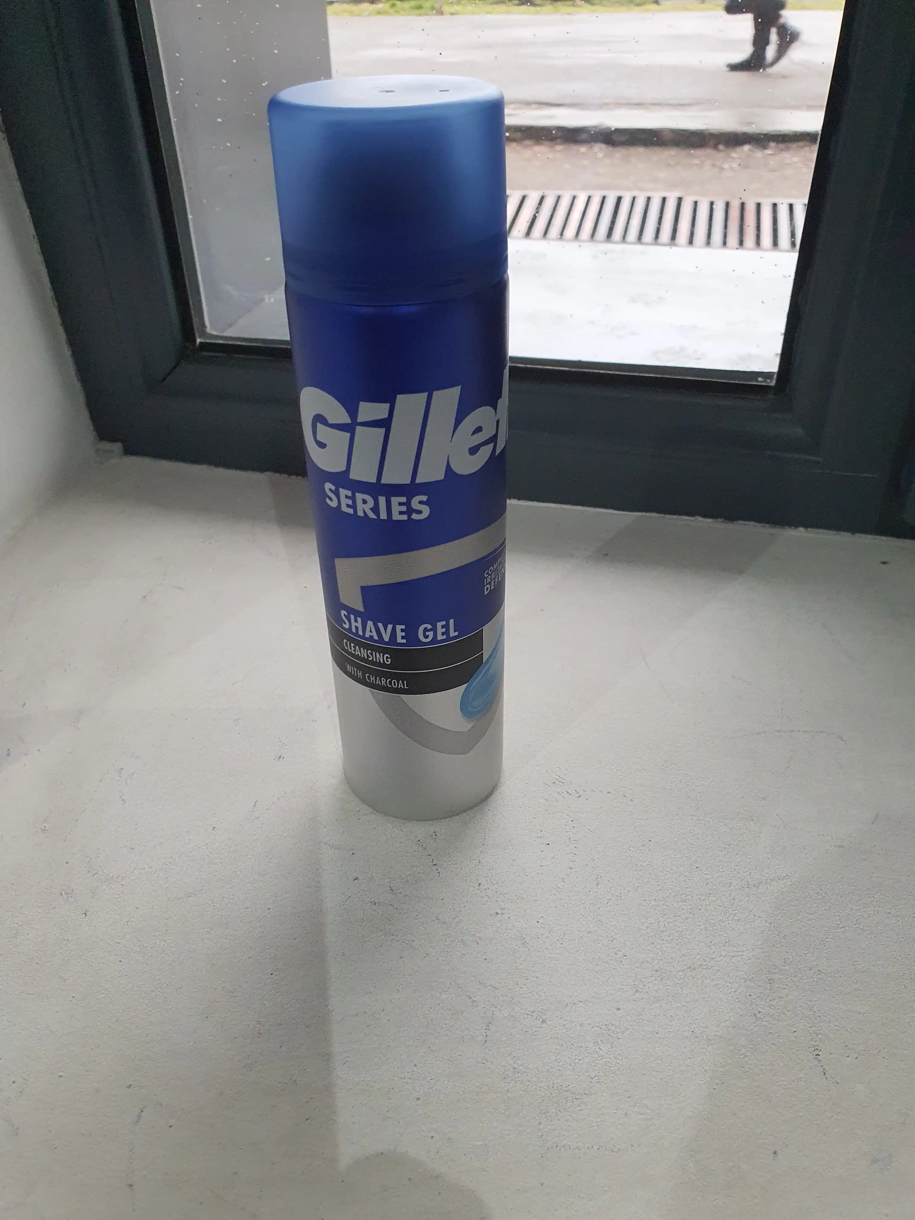 Gillette Series Cleansing tozalash uchun ko‘mirli soqol olish geli, 200 ml