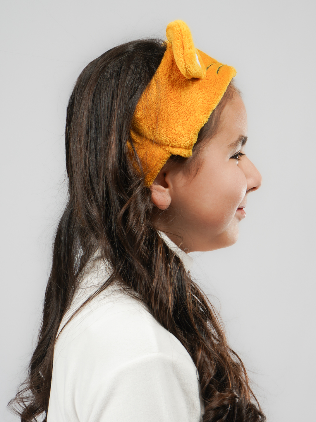 Rus qizlari jinsiy porno uchun yigitlarga pul tolaydi