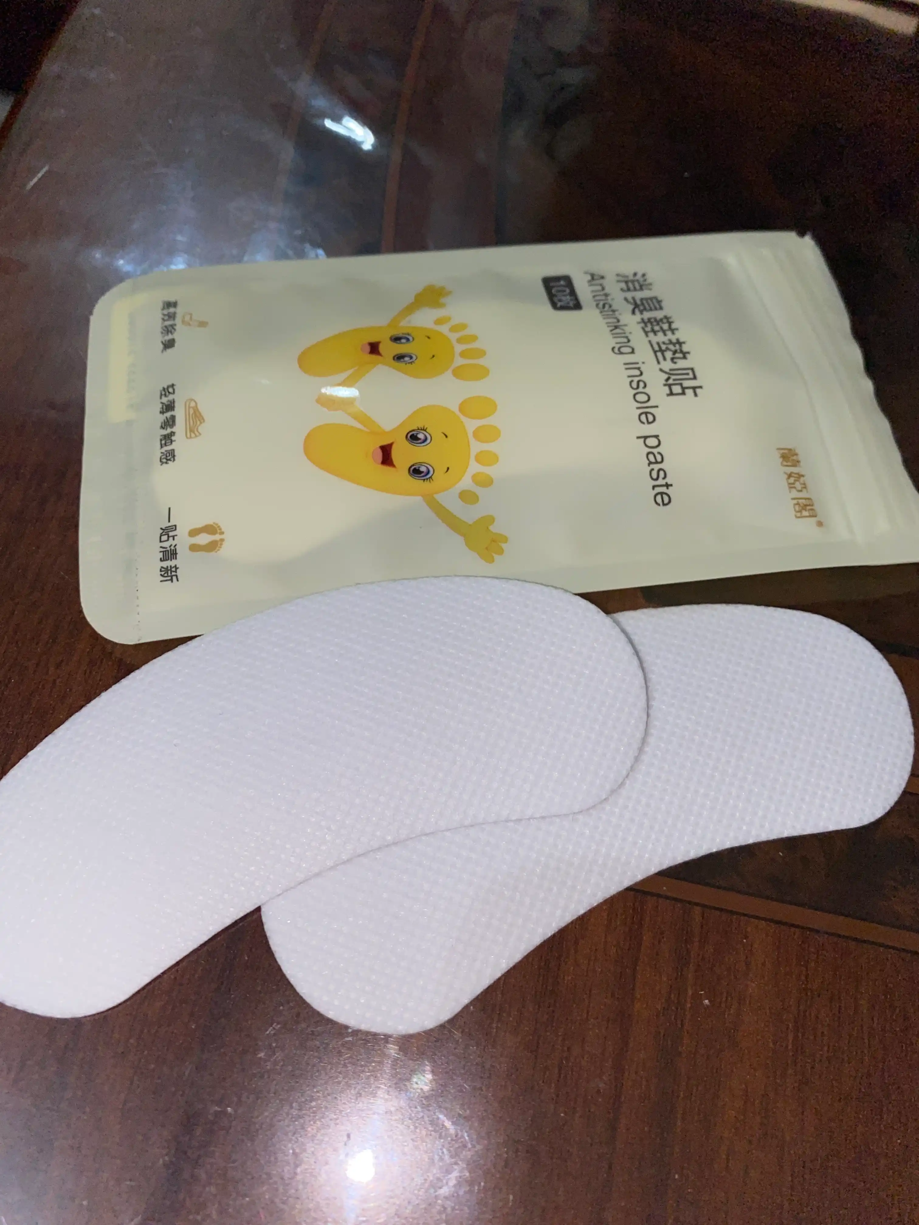 Oyoq kiyimlari uchun aromatik stikerlar, paketlarda dezodorant, 10 dona, 5 juft
