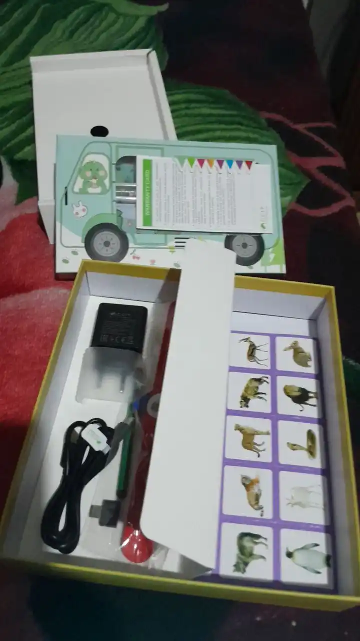 Bolalar plansheti CCIT Android 4/128 GB IPS ekrani