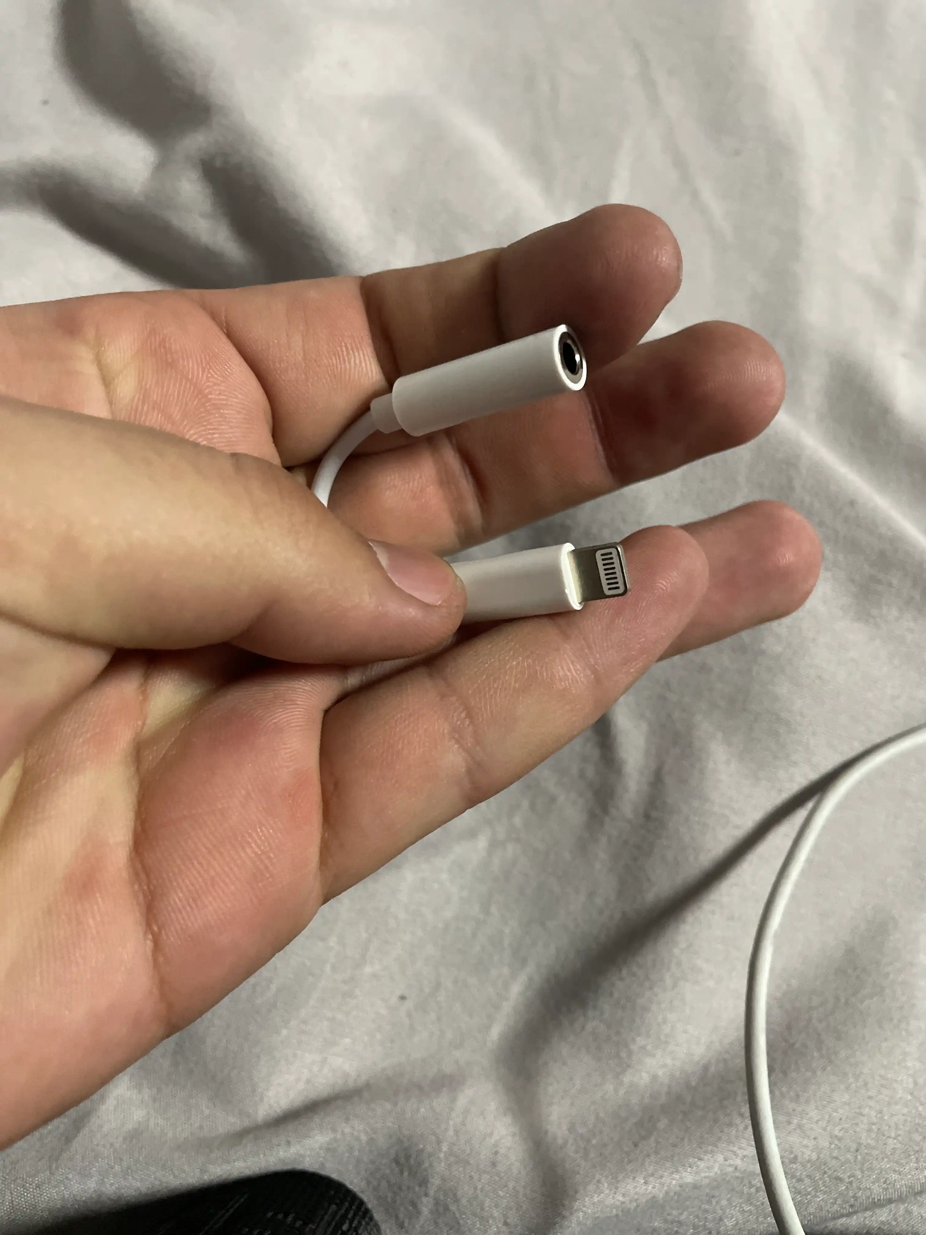 Samsung va iPhone audio ulagichi Lightning va Type-C uchun adapter, AUX va naushnik uchun
