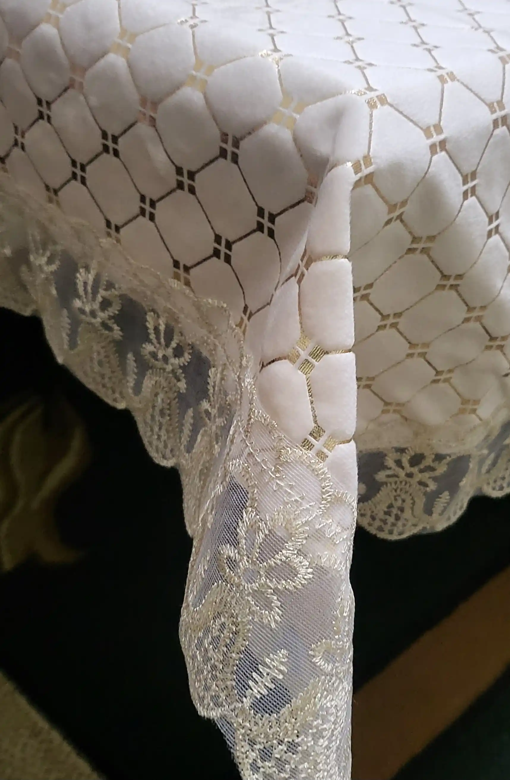Скатерть для кухни и гостиной, из велюрового материала с кружевами от Luxorious